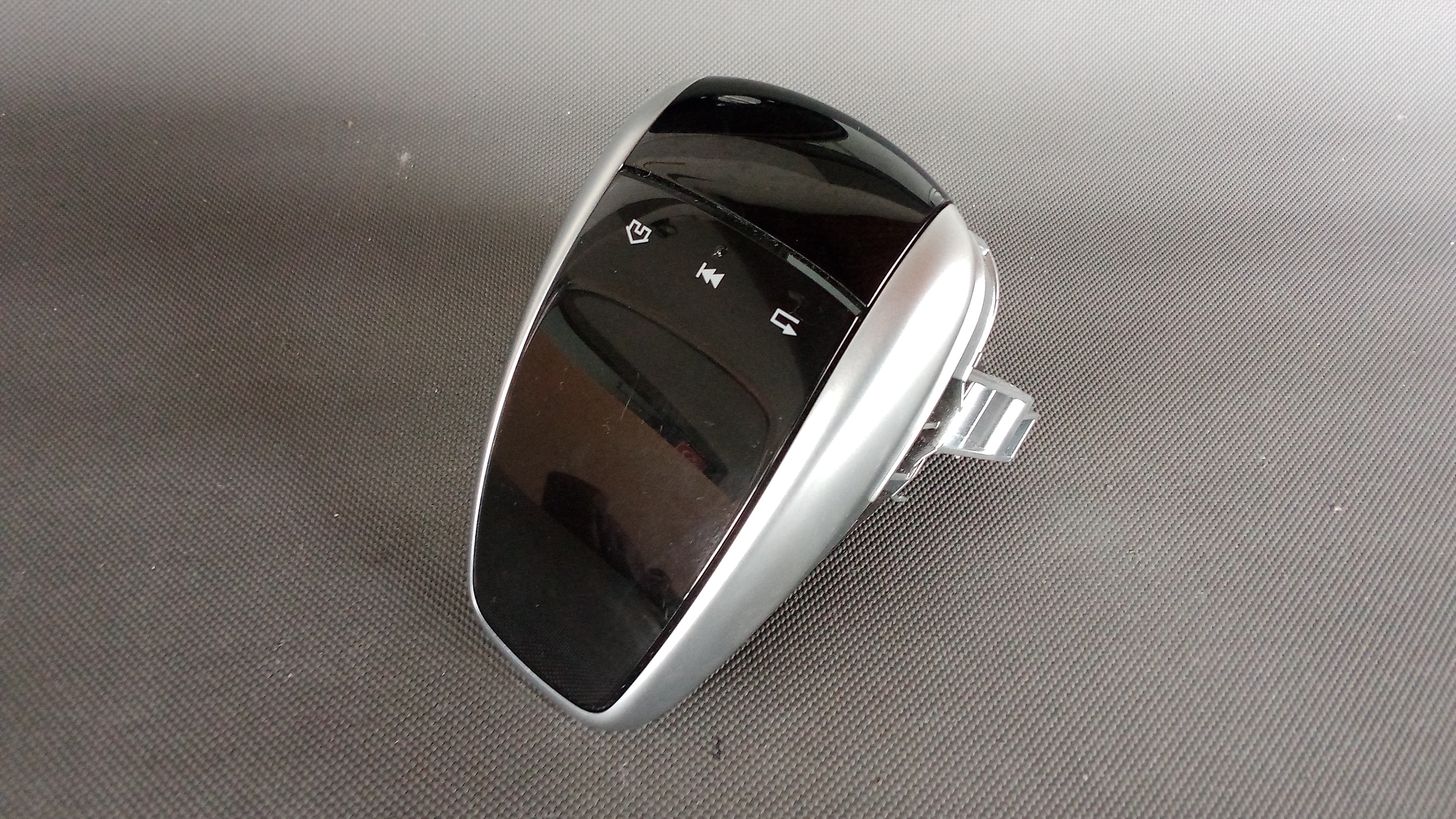 A2229001016 A2229001321 Mercedes W222 C217 Schalter Controller Touchpad