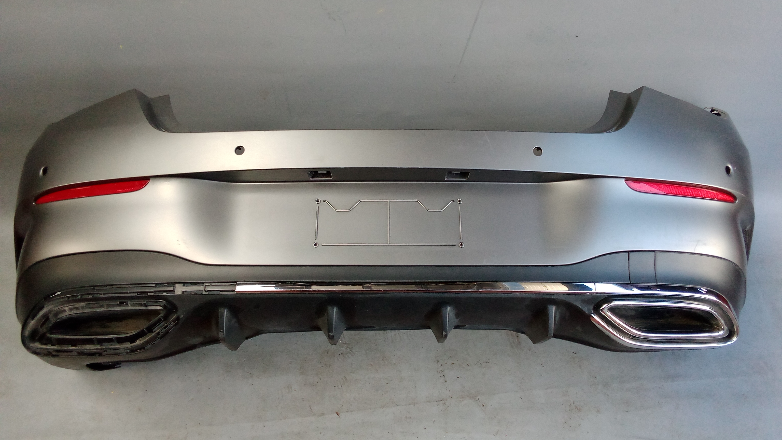 A1188859501 7662 Mercedes C118 CLA AMG Stoßstange Hinten Mountaingrau #9F