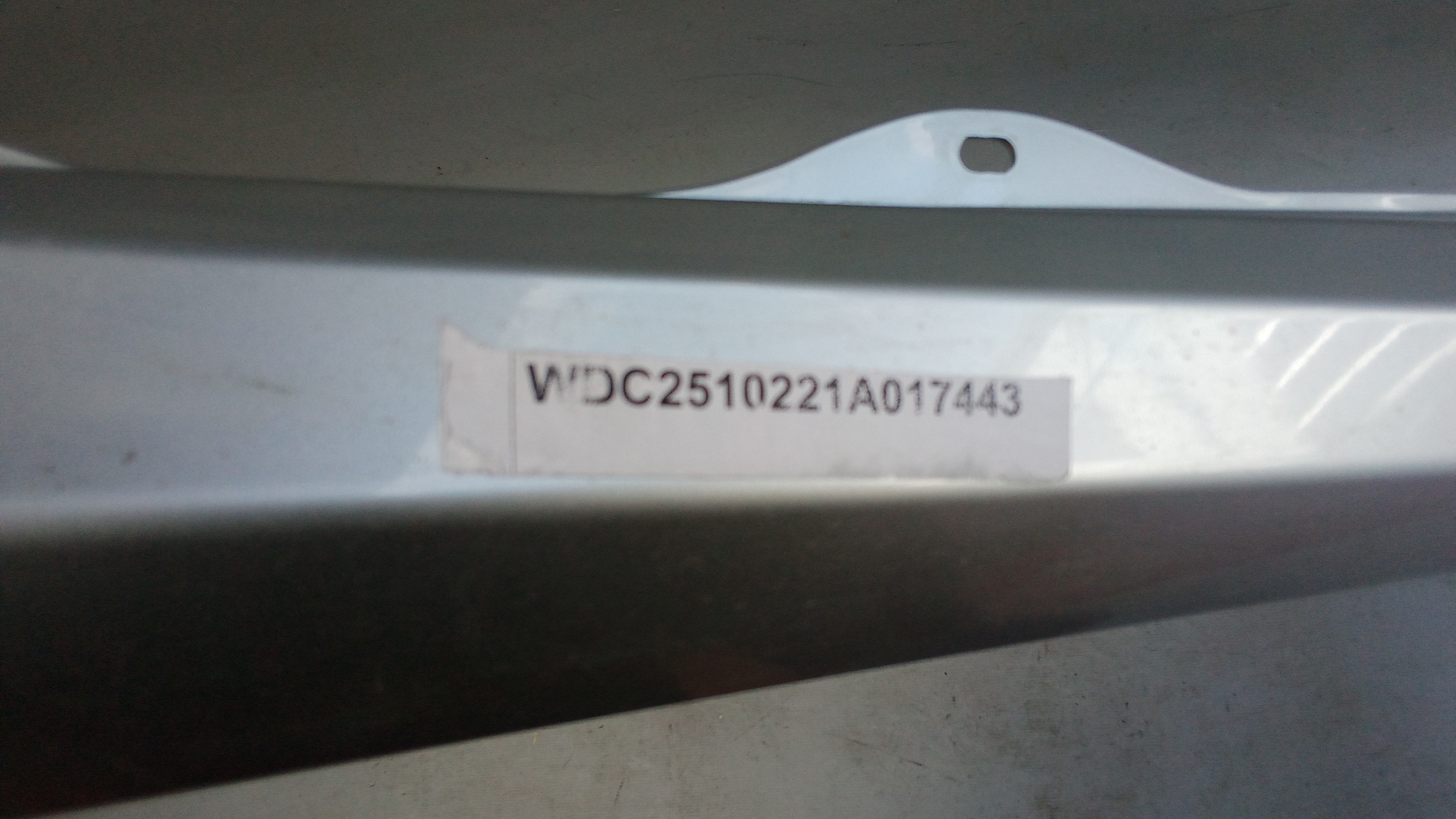 A2516980754 775 Mercedes W251 R-Klasse Schweller Verkleidung Links Silber #E3