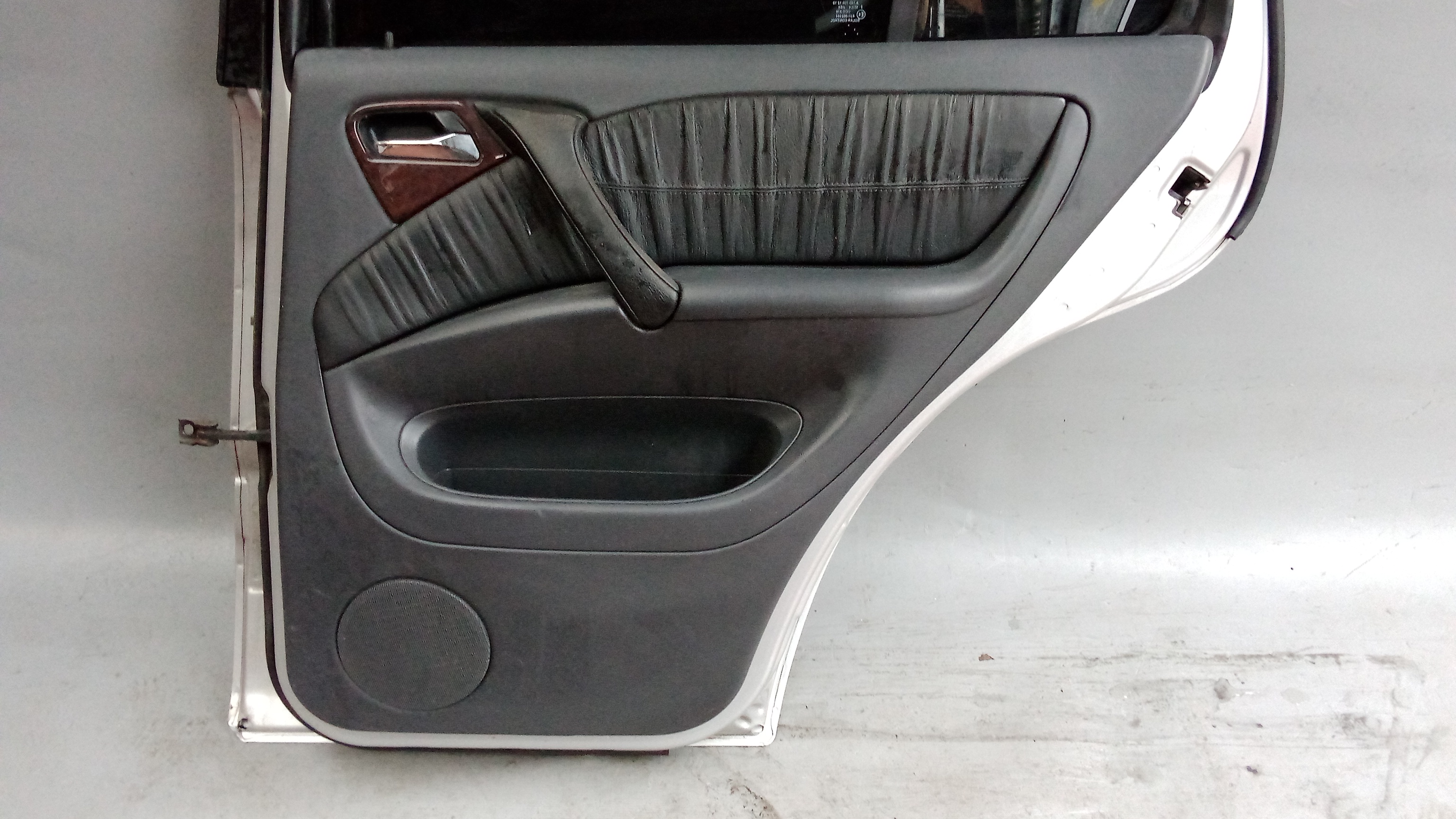 A1637301605 744 Brillantsilber W163 M-Klasse ML Fondtür Tür Hinten Rechts #C9