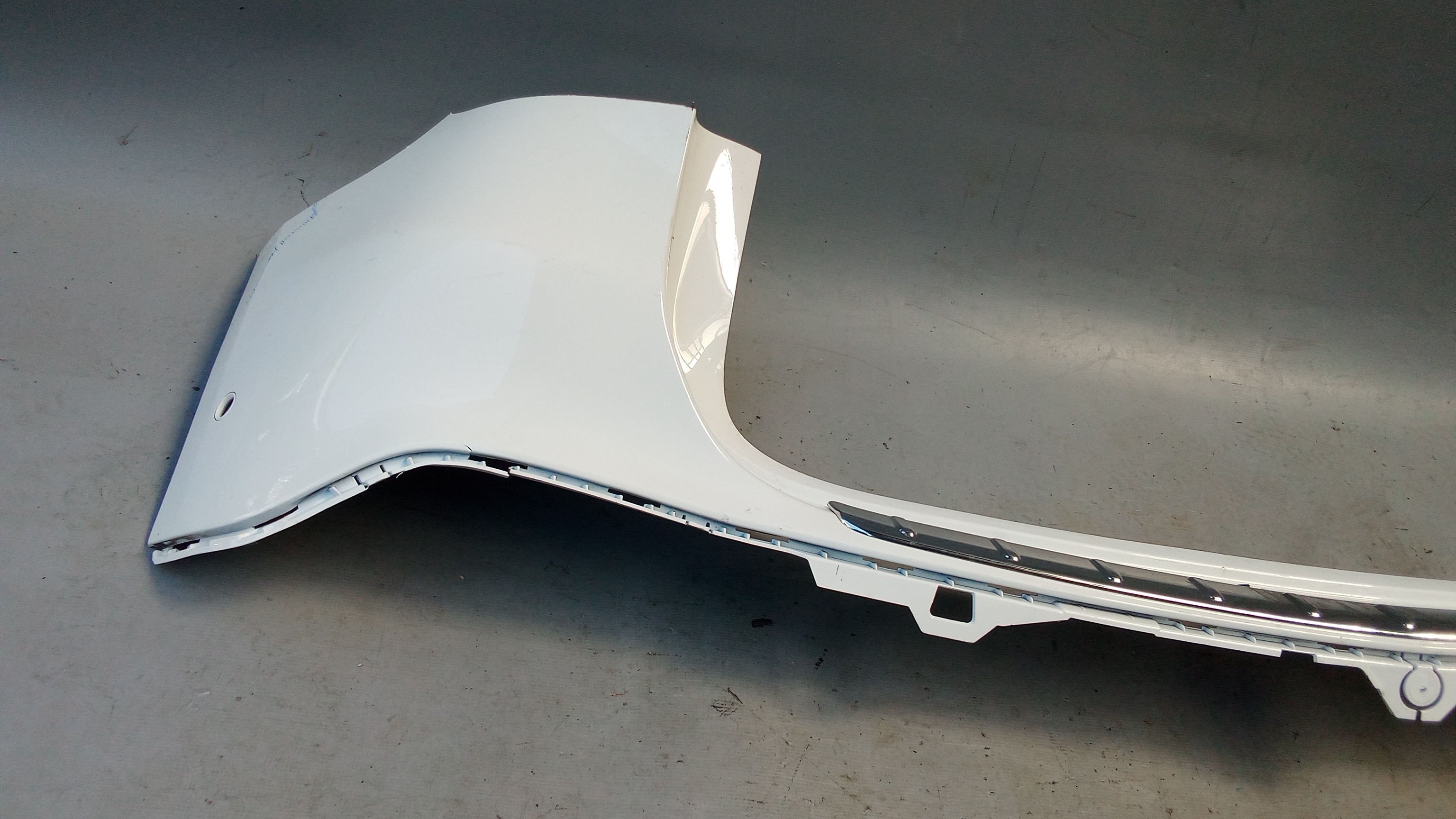 A2478800608 149 X247 X243 GLB EQB Mercedes Stoßstange Hinten Polarweiss #43