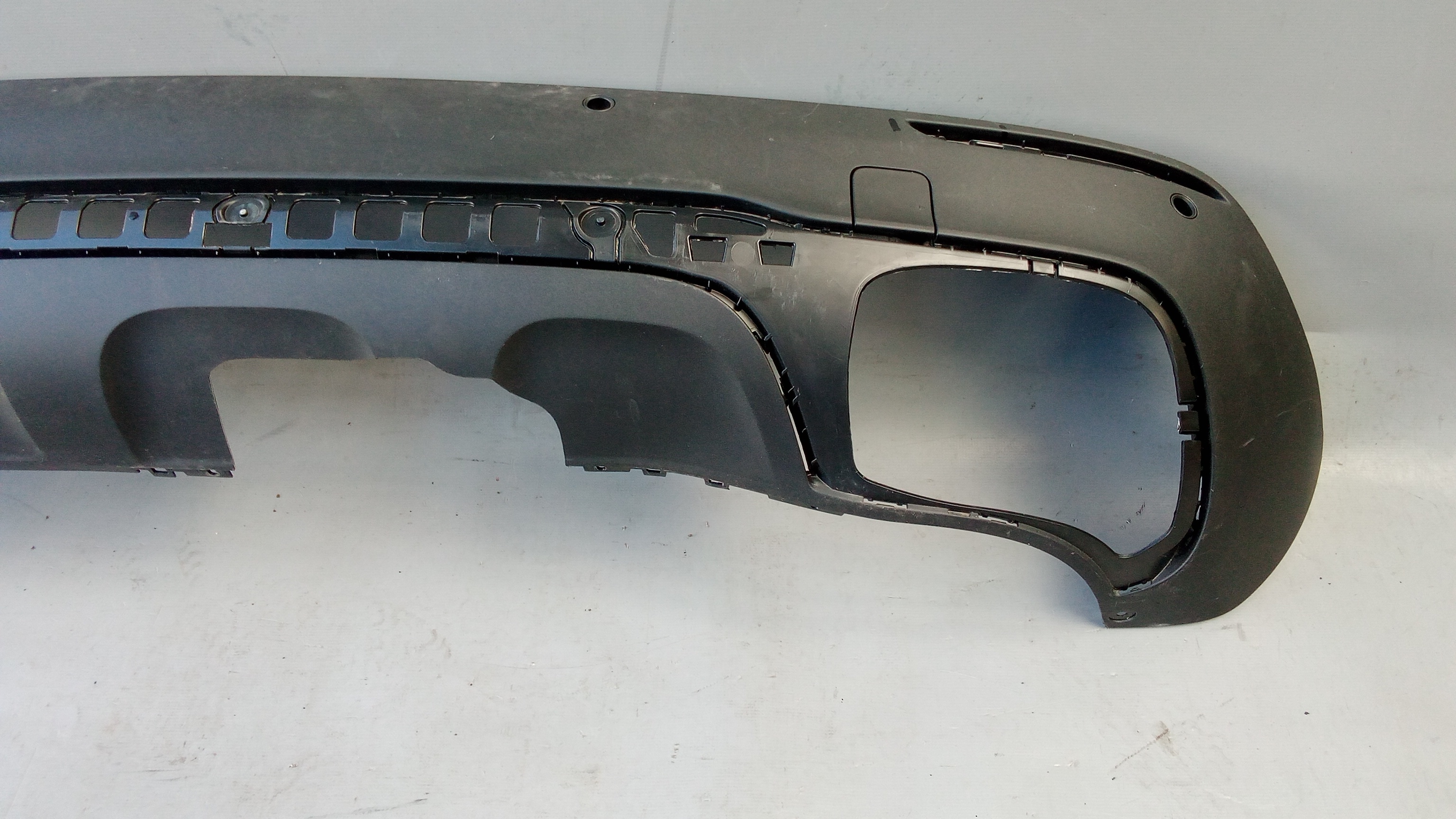 A2478853104 Mercedes W247 H247 GLA Stoßstange Diffusor Verkleidung Hinten #92