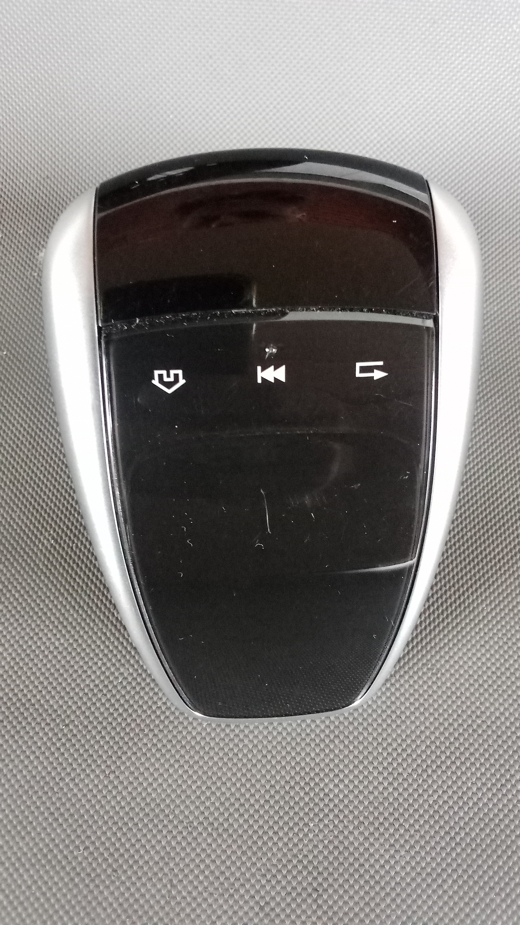 A2229001016 A2229001321 Mercedes W222 C217 Schalter Controller Touchpad