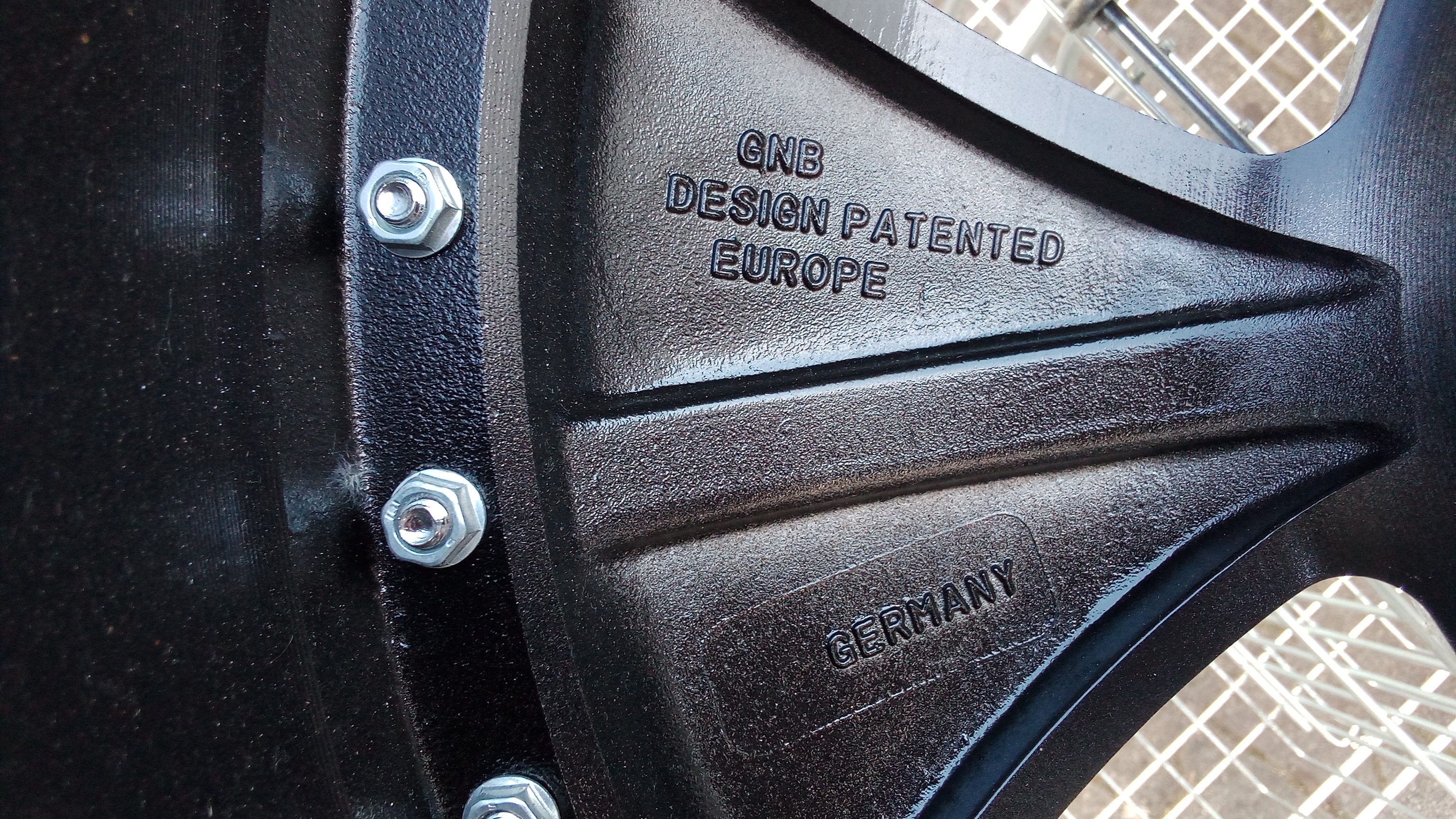 KBA49387 V100F GNB Alufelge MAE-Design 9x20 et30 5x112 Mercedes #XB