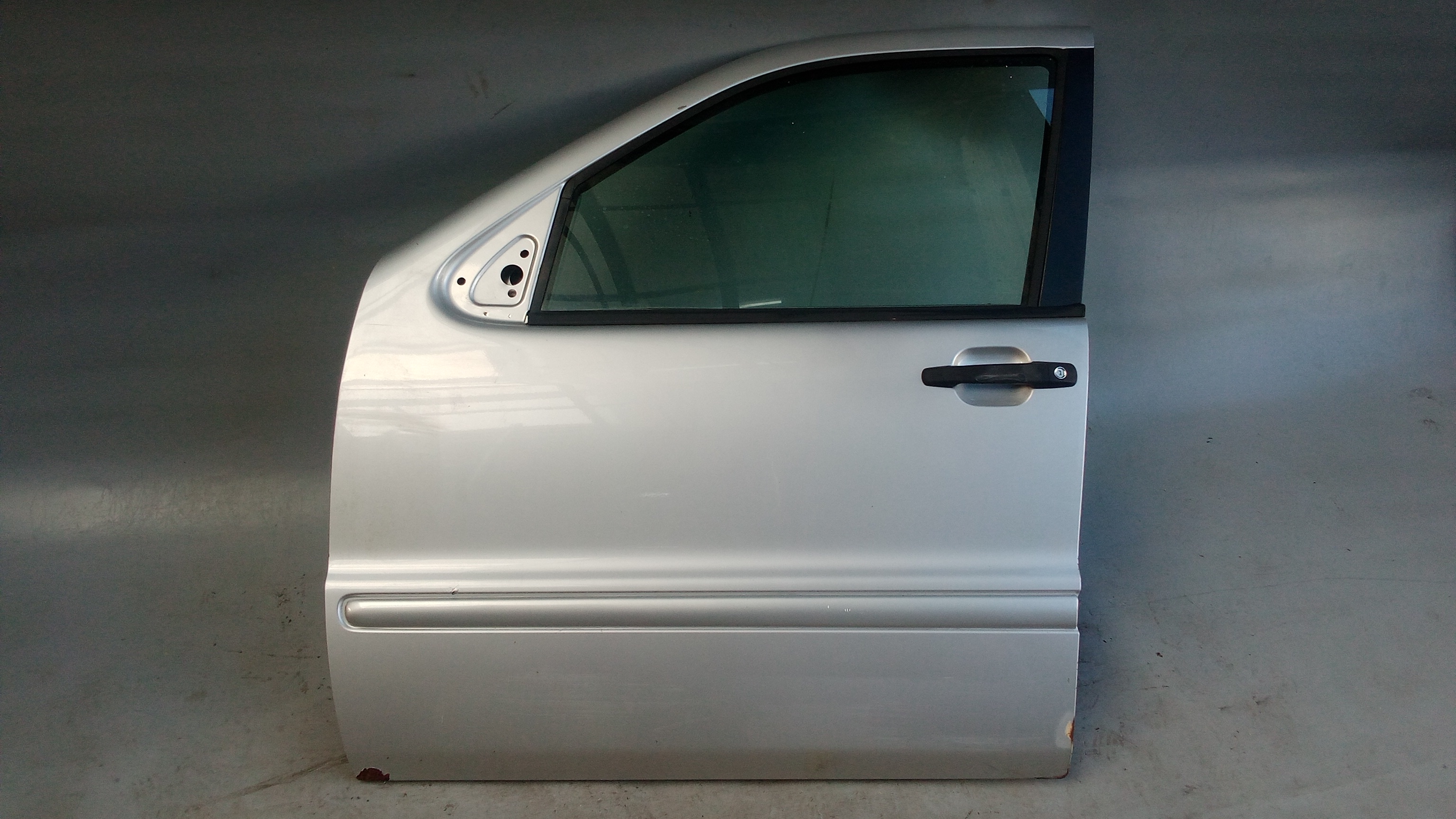 A1637201505 744 Brilliantsilber W163 M-Klasse ML Fahrertür Tür Vorne Links #D1 Kopie