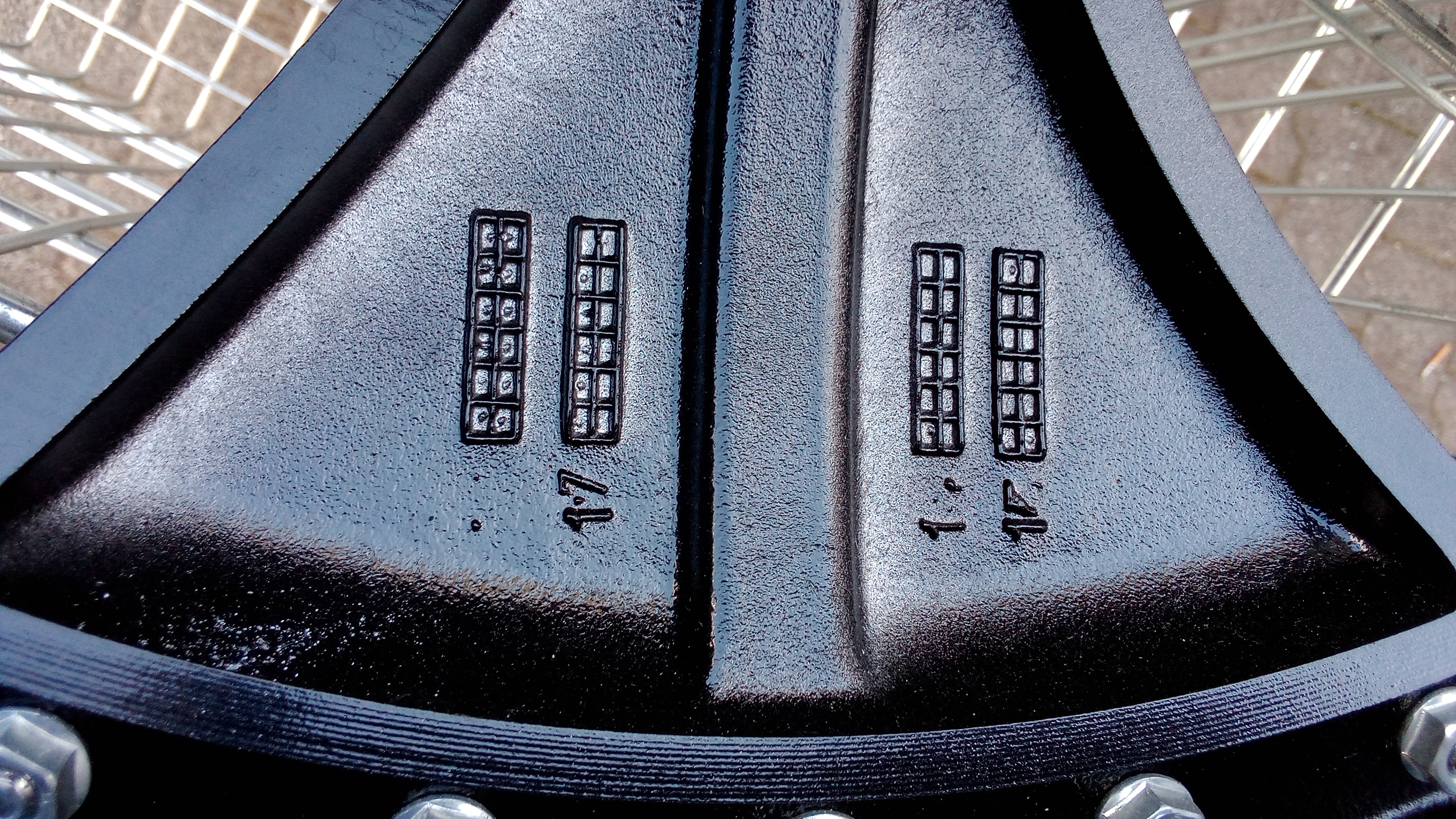 KBA49387 V100F GNB Alufelge MAE-Design 9x20 et30 5x112 Mercedes #XB
