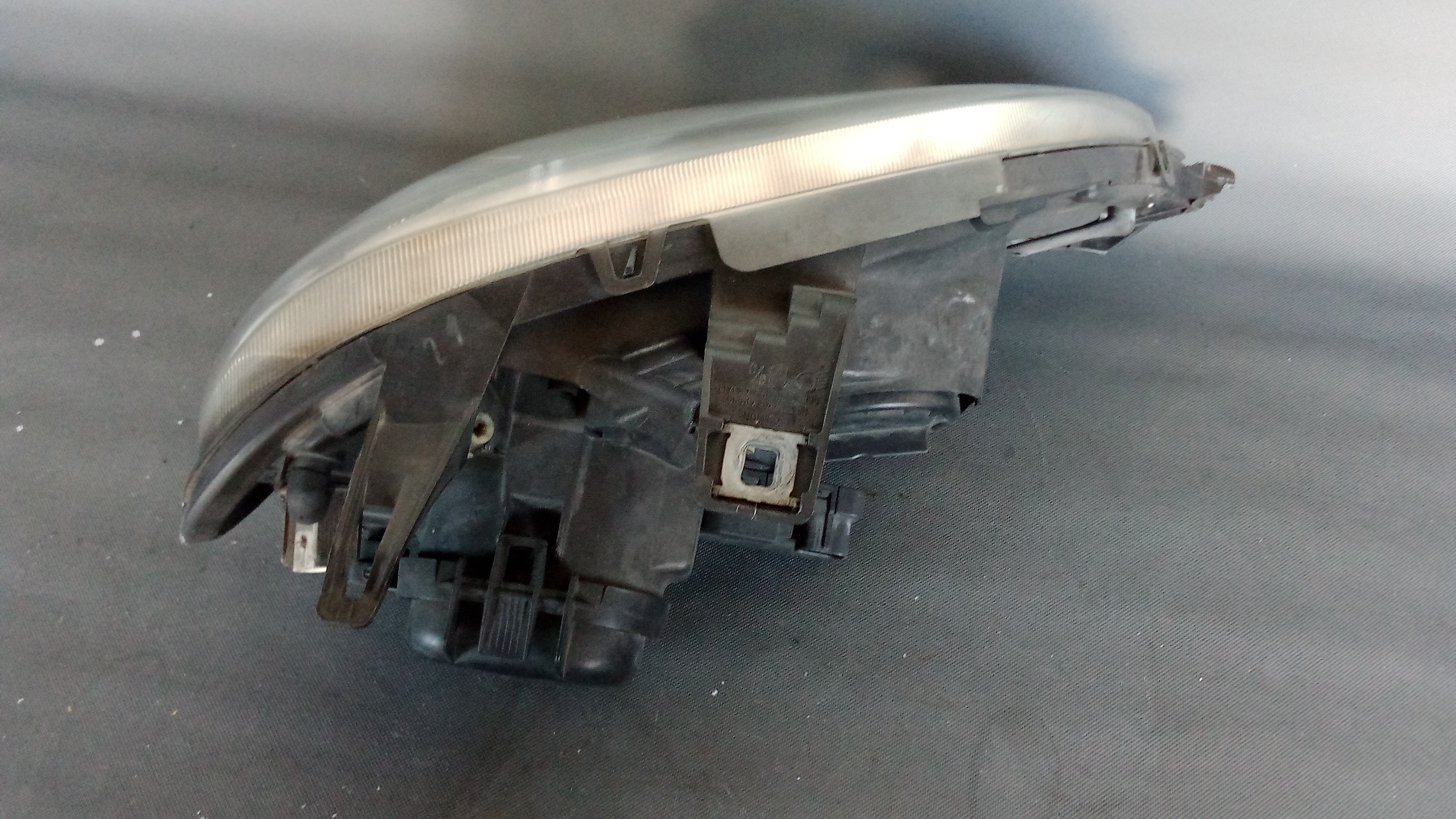 A1638205161 Mercedes W163 M-Klasse ML Bi-Xenon Scheinwerfer Links MOPF #9