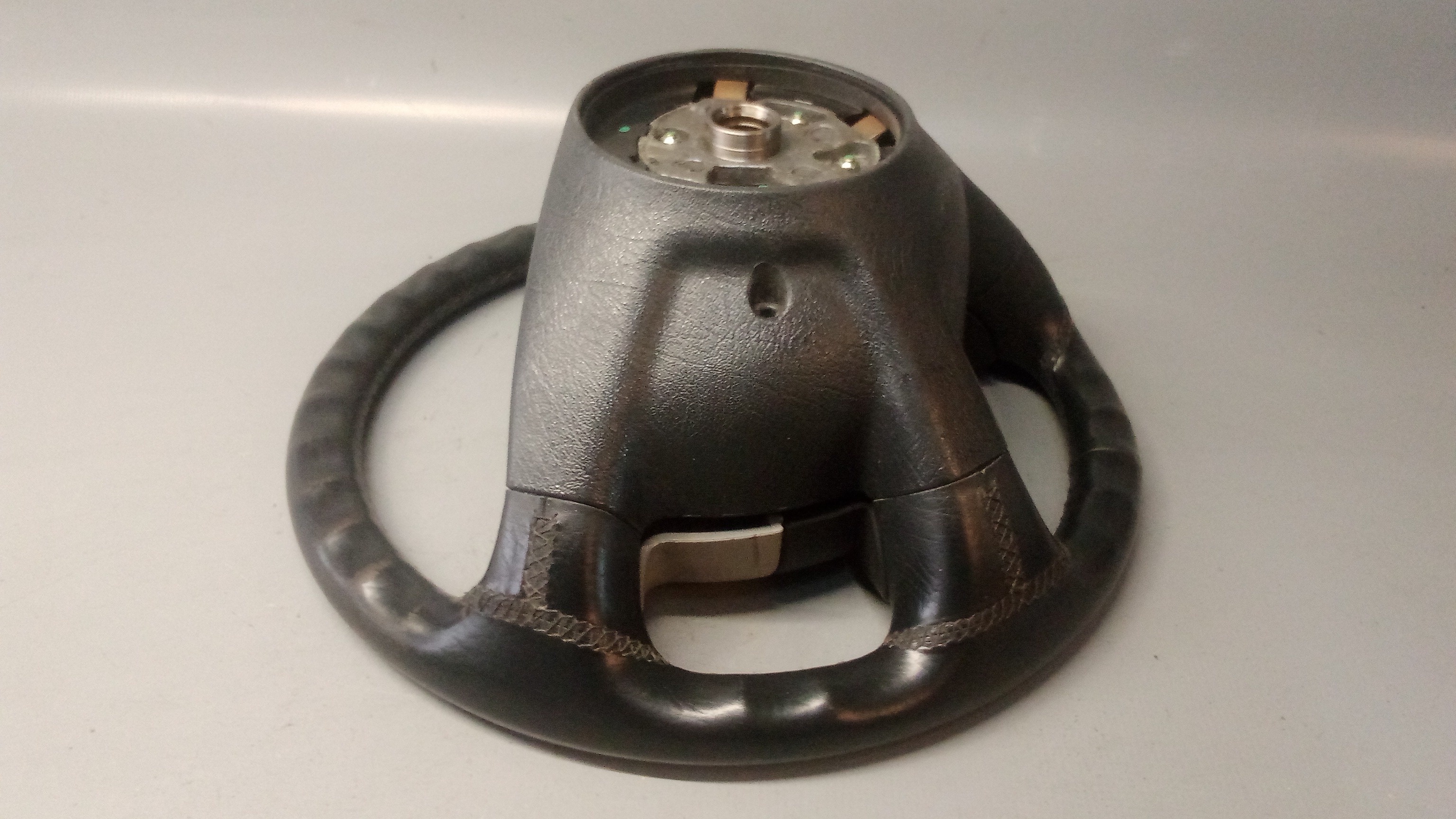 A1704600003 A1704601603 Mercedes R170 SLK W208 CLK Lederlenkrad Lenkrad #M2