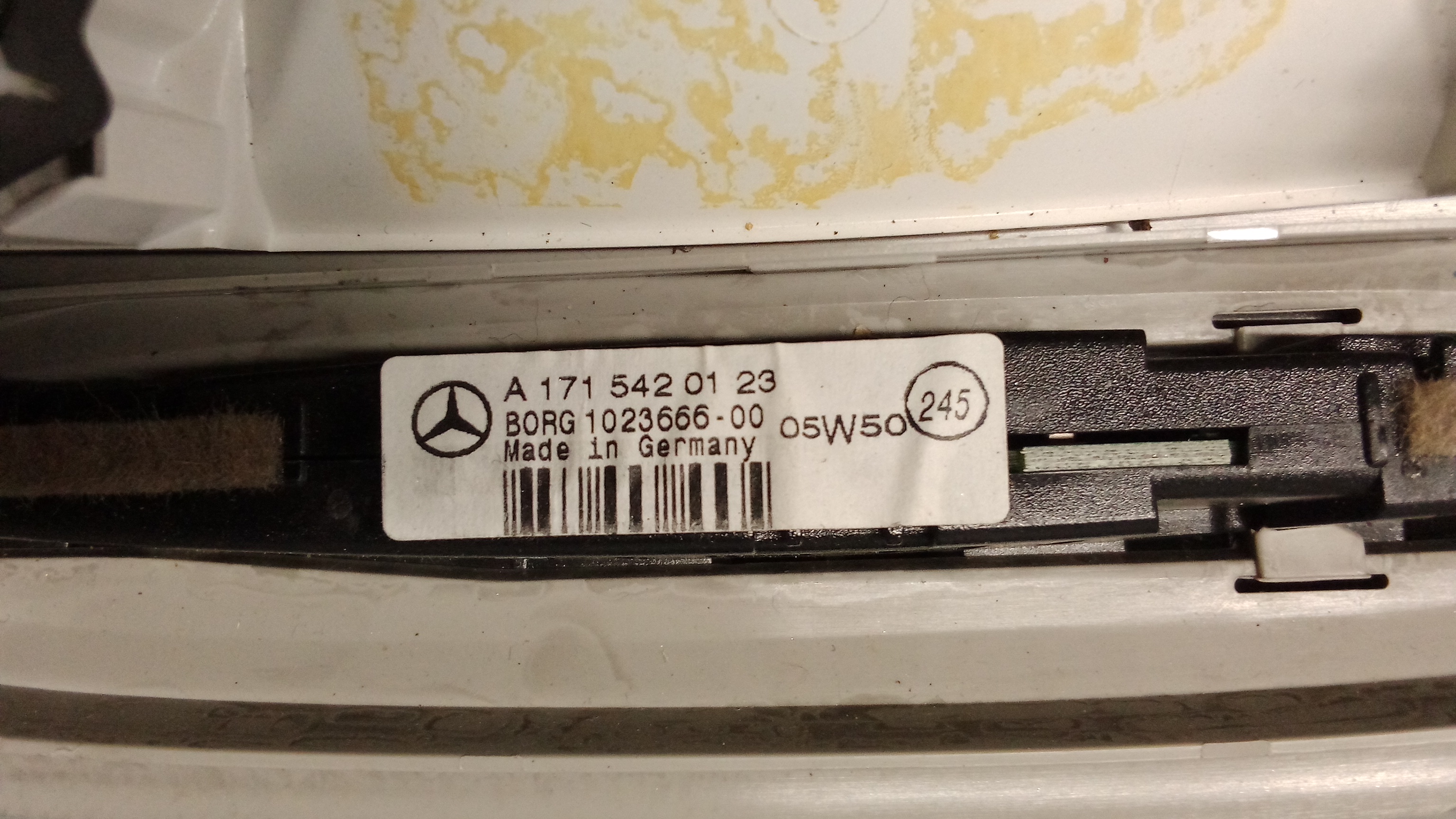A1715420123 A1648200423 Mercedes W251 R-Klasse Innenraumleuchte hinten #95