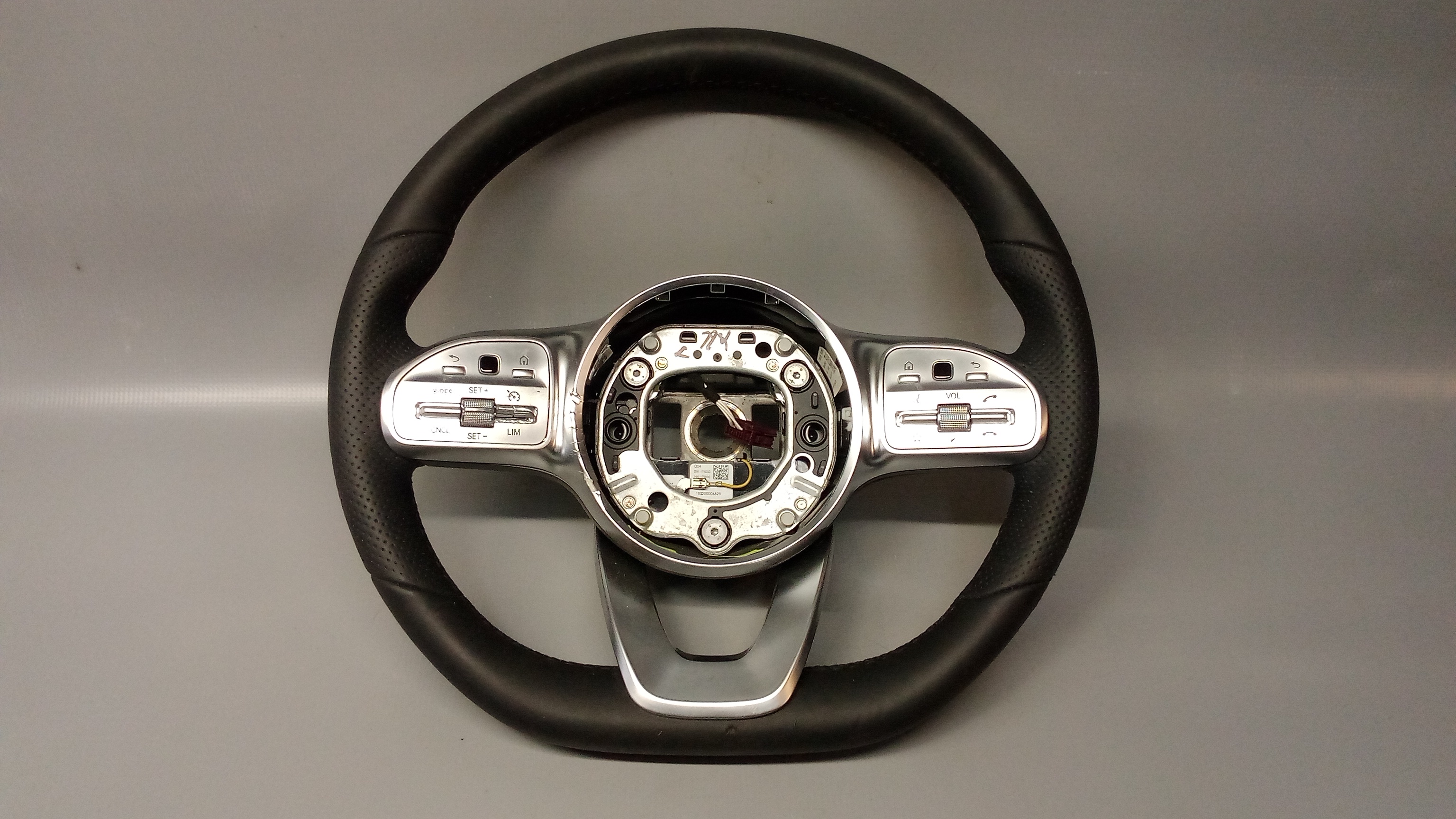 A0004604302 A0050071699 Mercedes W213 W463 Lenkrad Schwarz #F7