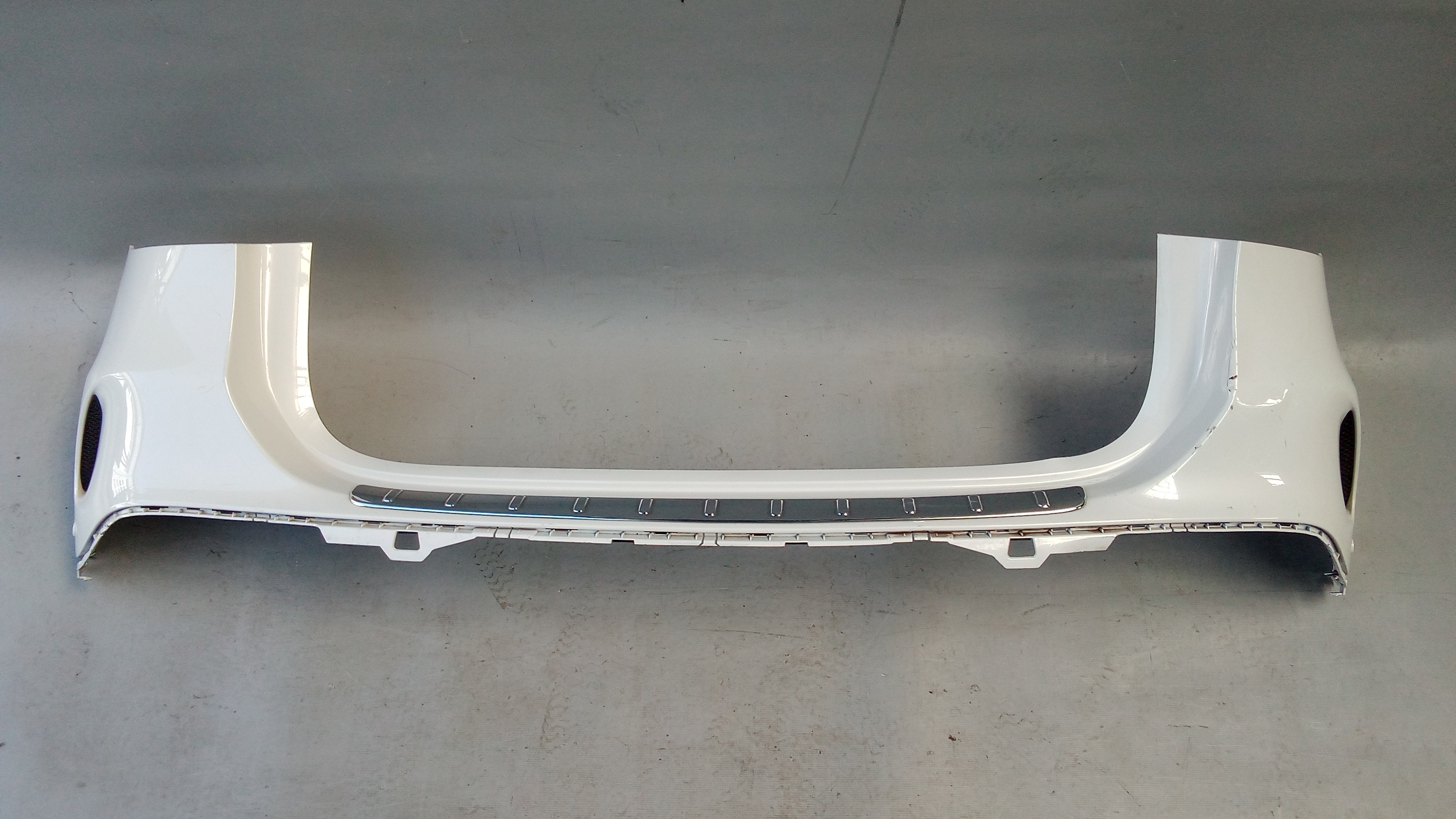 A2478850306 144 Mercedes W247 H247 GLA AMG Stoßstange Hinten Weiss #47