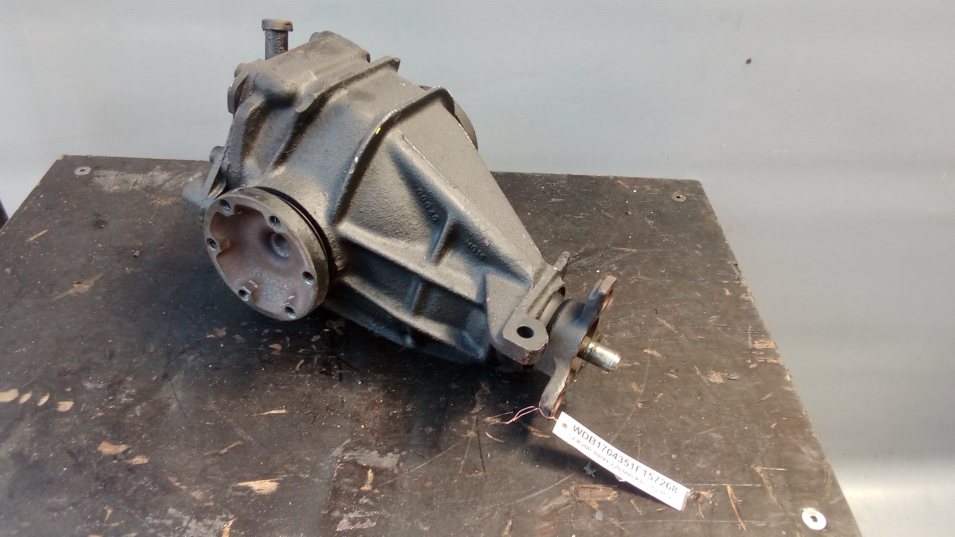 A1243504598 A2013511608 3.91 3,91 Mercedes W202 R170 Differential ABS #71