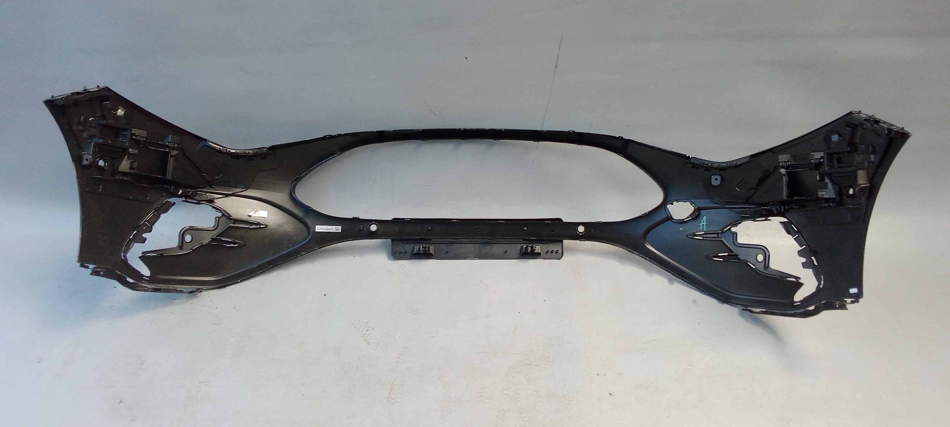 A1748806400 A1748854701 191 Mercedes C174 C178 CLA AMG Stoßstange Vorne #29