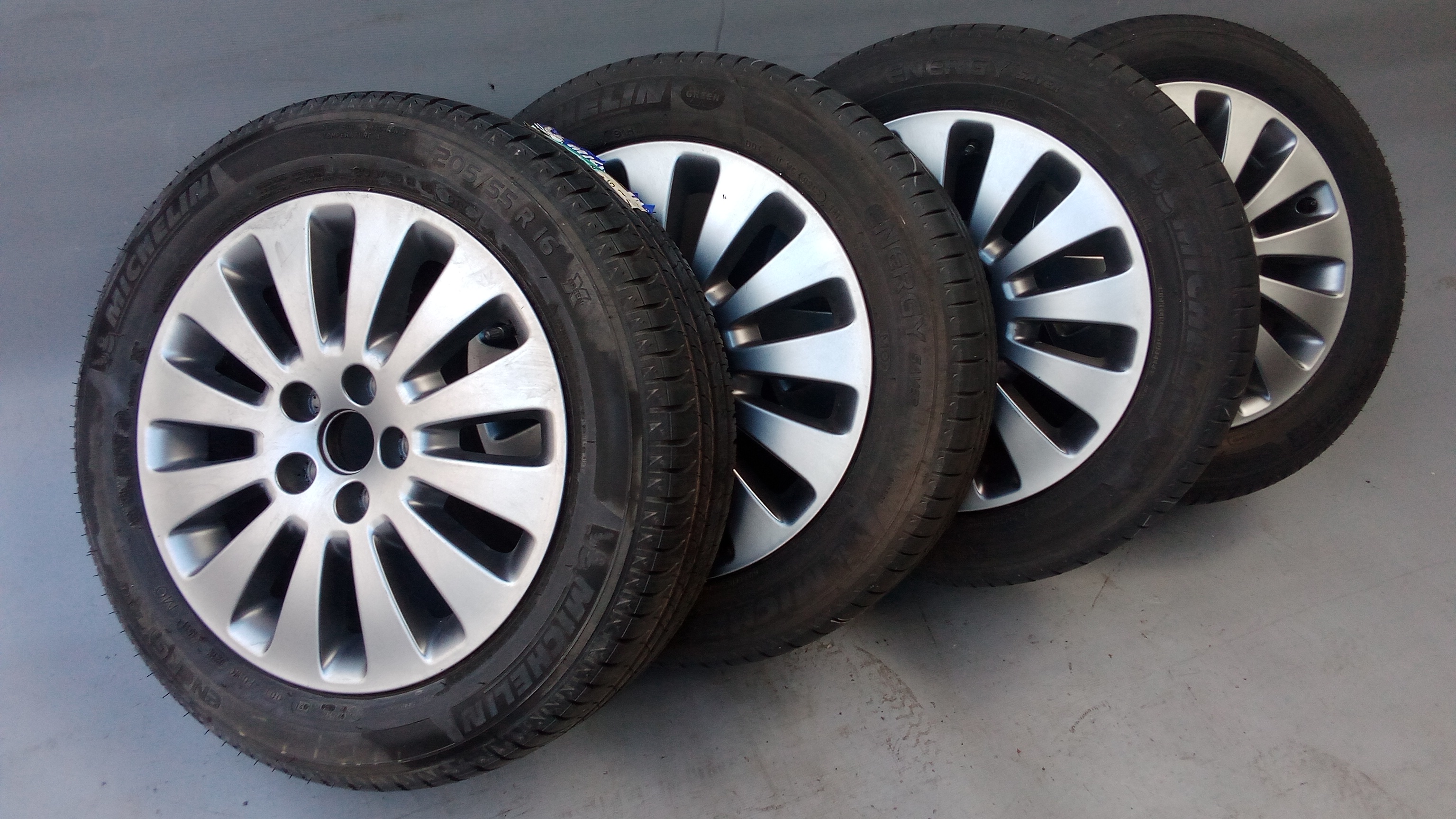 A4154011000 Mercedes W415 Citan Alufelgen 6,5x16 et44 Michelin 205/55 R16 #Ci
