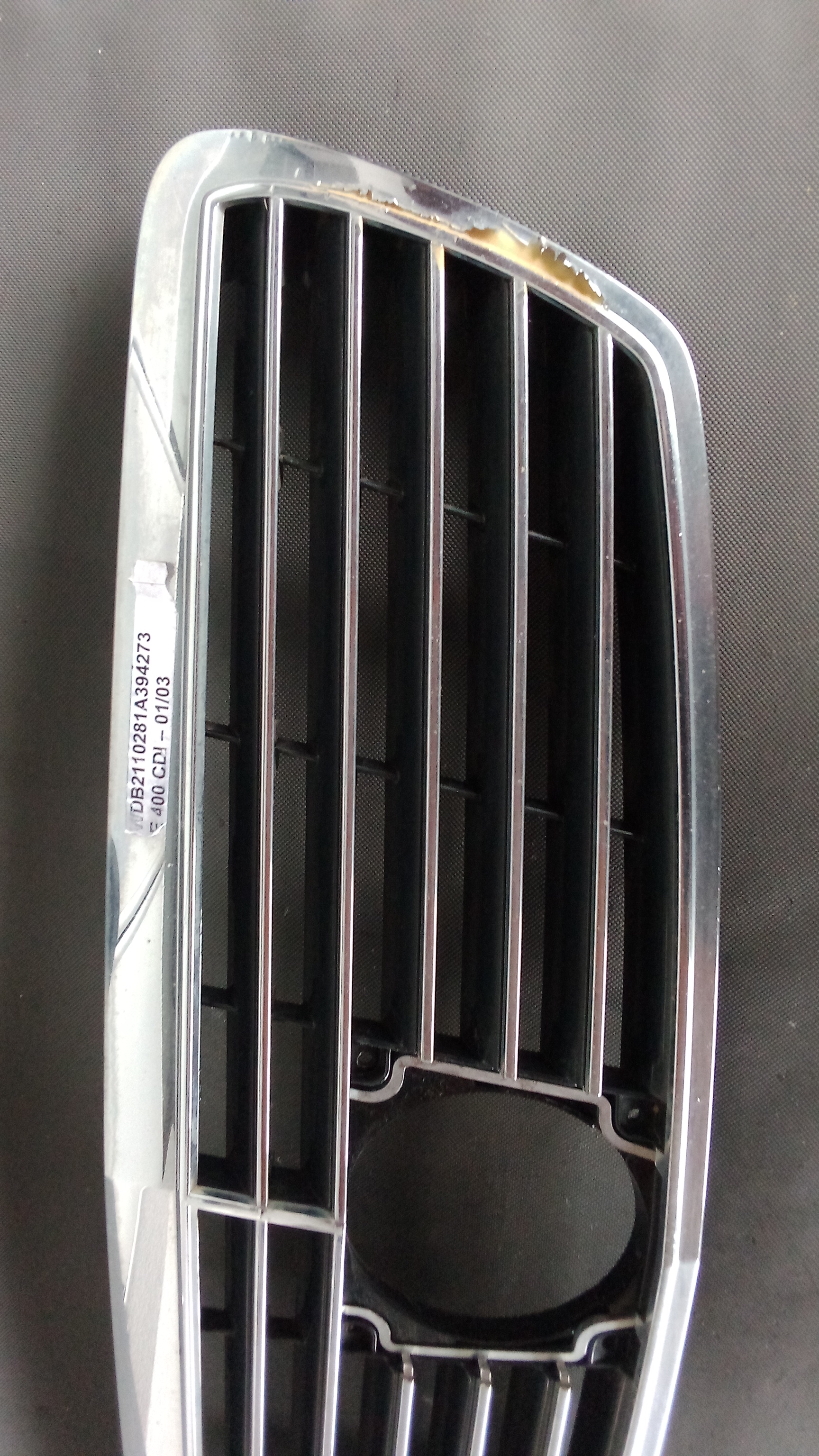 A2118800683 9040 Mercedes Kühlergrill Grill W211 E-Klasse Elegance Schwarz #9E