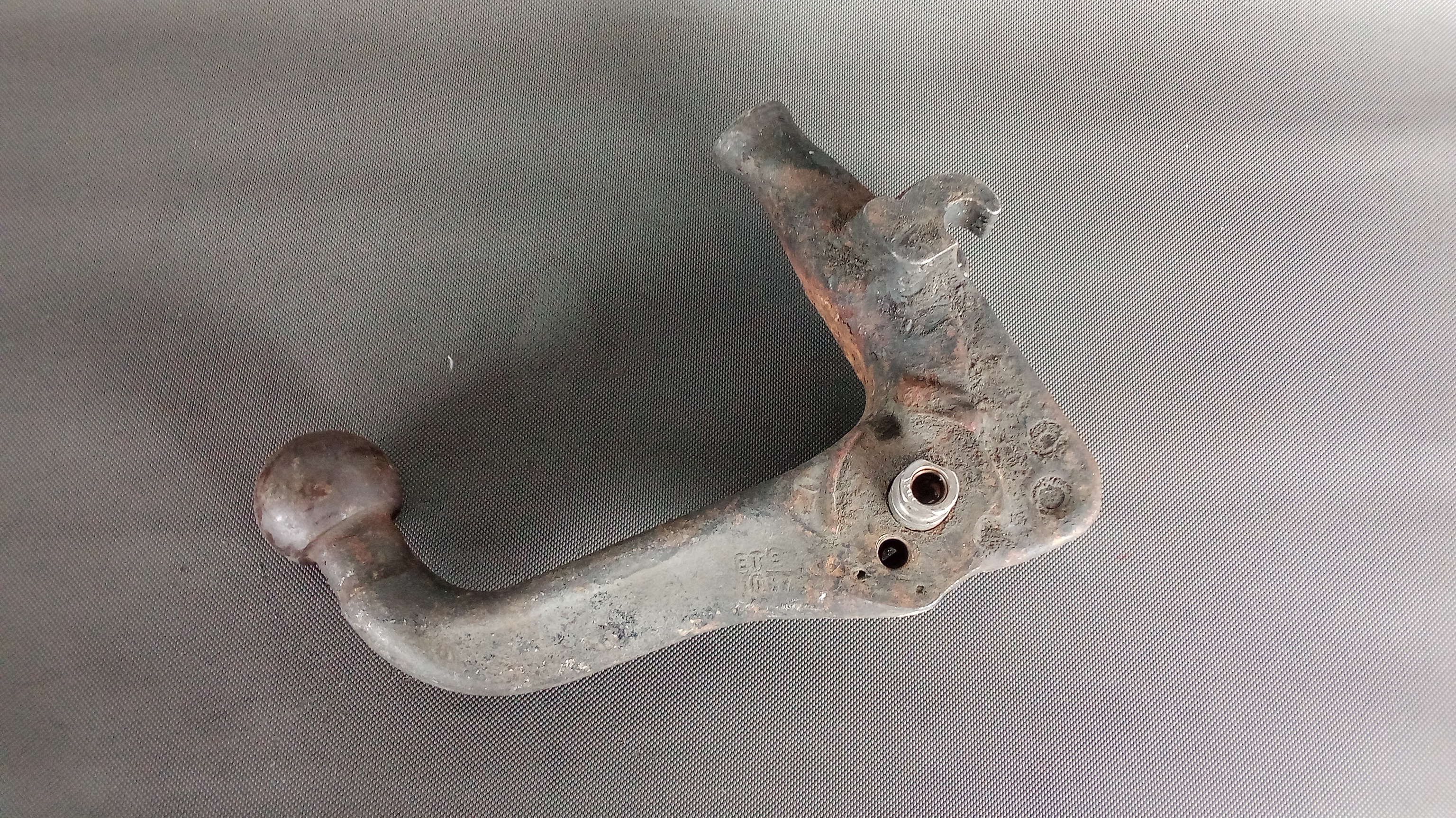 Mercedes W126 S-Klasse AHK Kugelkopf  / A1265845221 / 0107.13.70.045 / #22