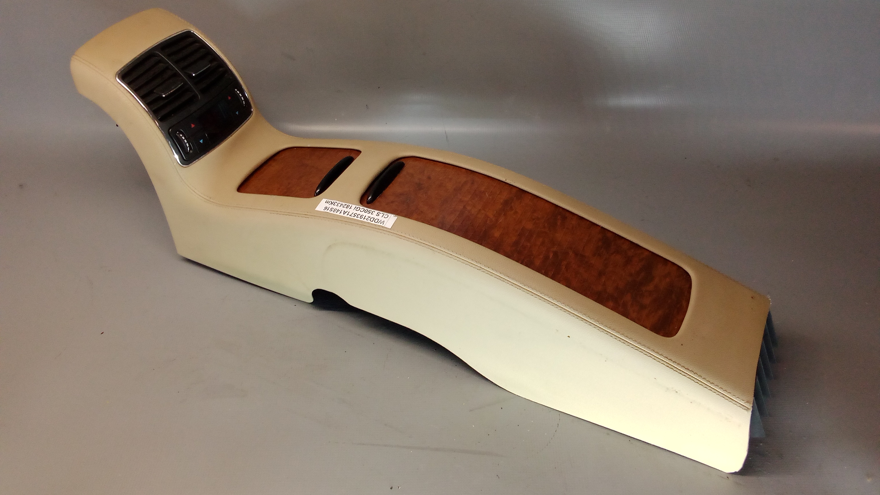 A2196800510 A2192671210 Mercedes W219 Mittelarmlehne Start Stop #25