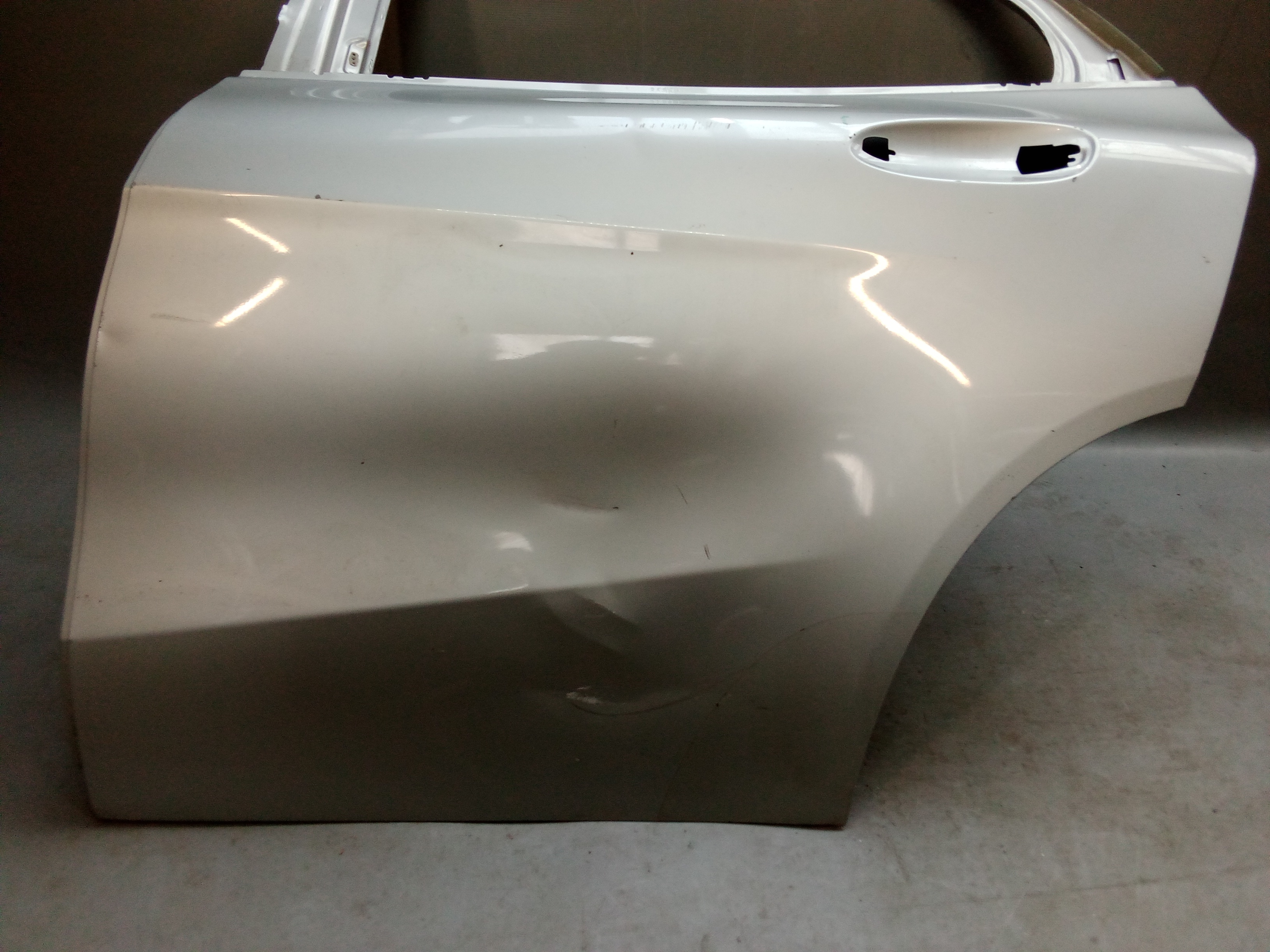 A1567300105 A1567230110 Mercedes X156 GLA Tür Hinten Links Silber #F3