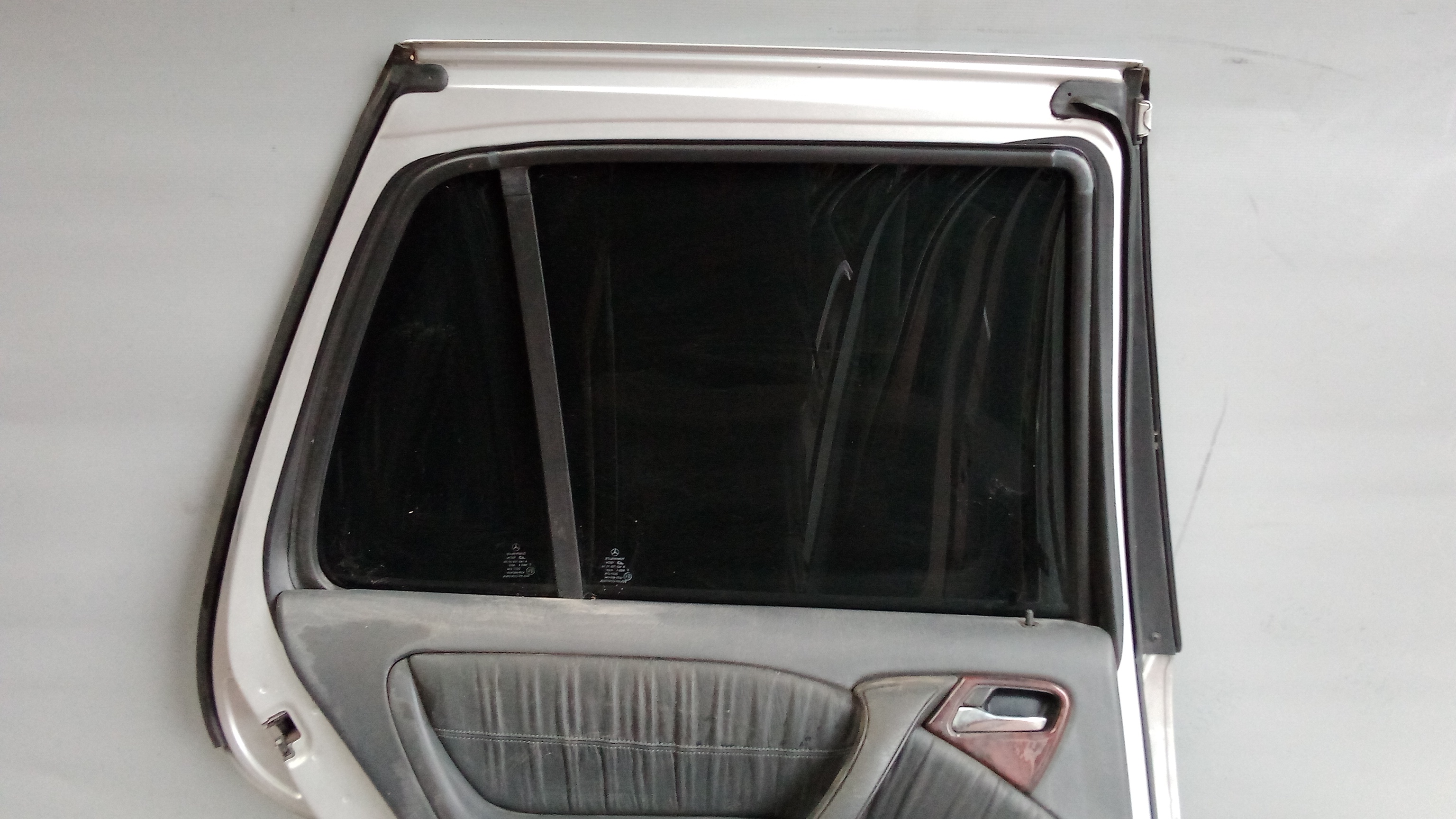 A1637301505 744 Brilliantsilber W163 M-Klasse ML Fondtür Tür Hinten Links #C10