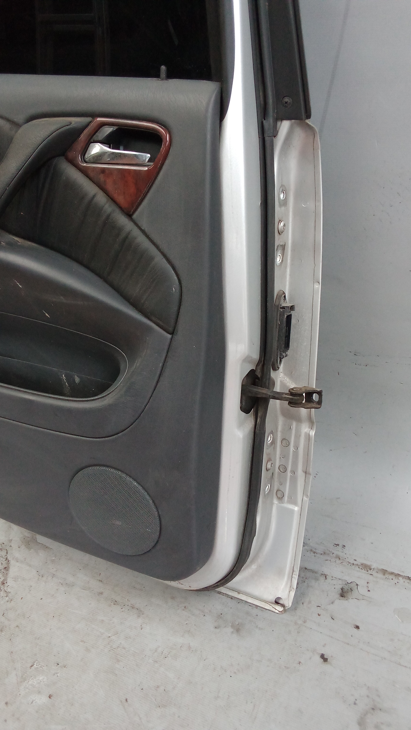 A1637301505 744 Brilliantsilber W163 M-Klasse ML Fondtür Tür Hinten Links #C10