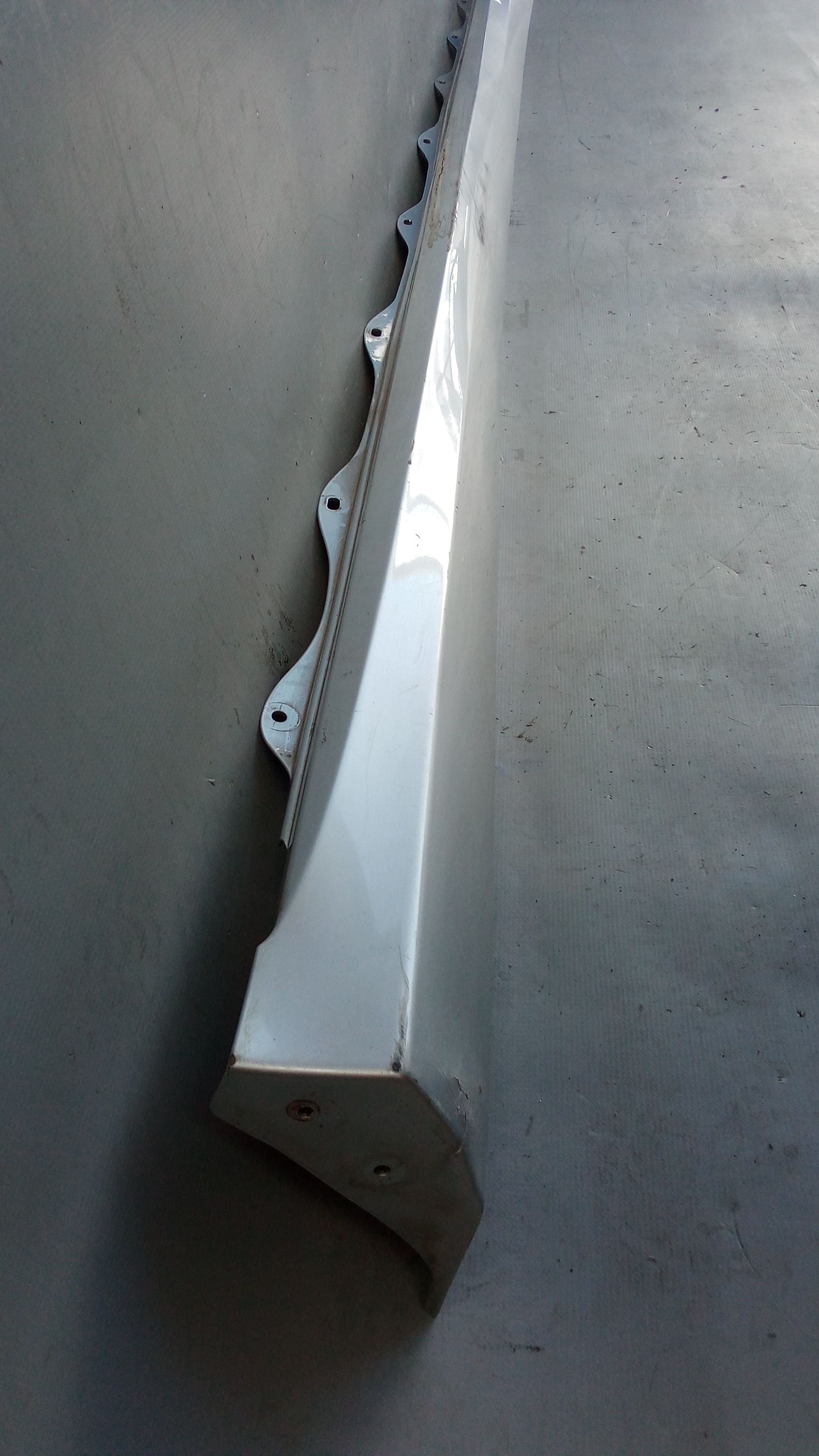 A2516980854 775 Mercedes W251 R-Klasse Schweller Verkleidung Rechts Silber #E8