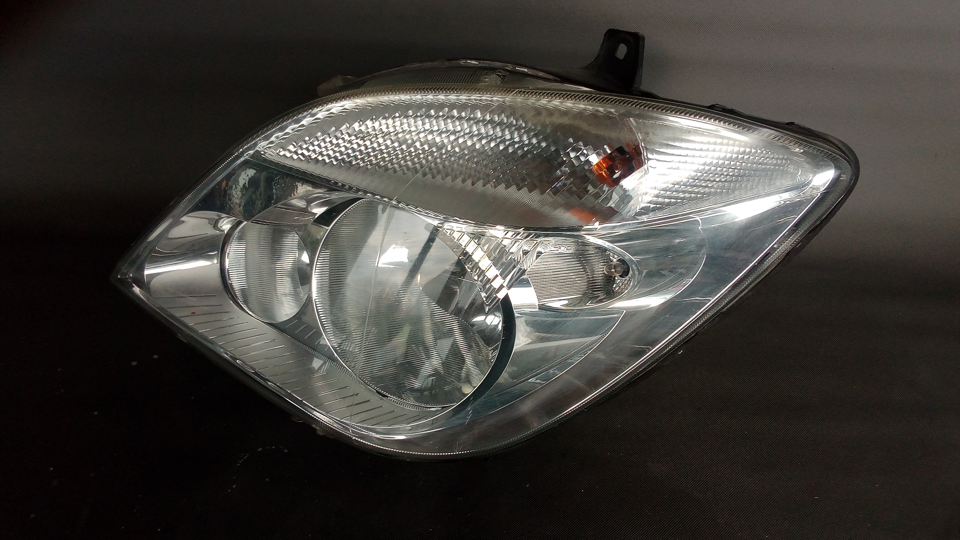 A9068200161 Mercedes W906 Sprinter H7 Scheinwerfer Vorne Links #47