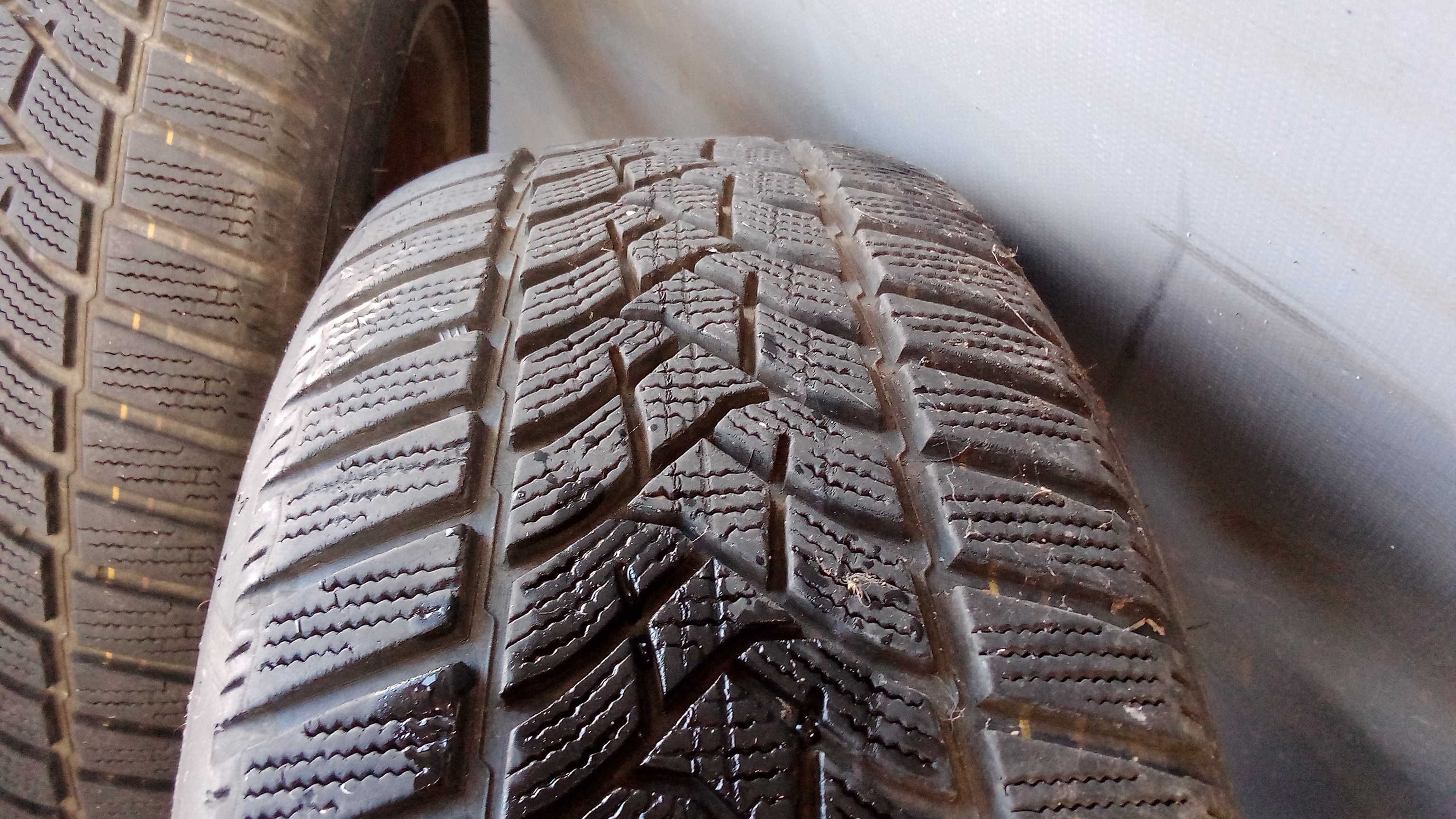 A2034010702 Mercedes W203 C-Klasse Alufelgen + Winterreifen 205 55 R16 91H #XM
