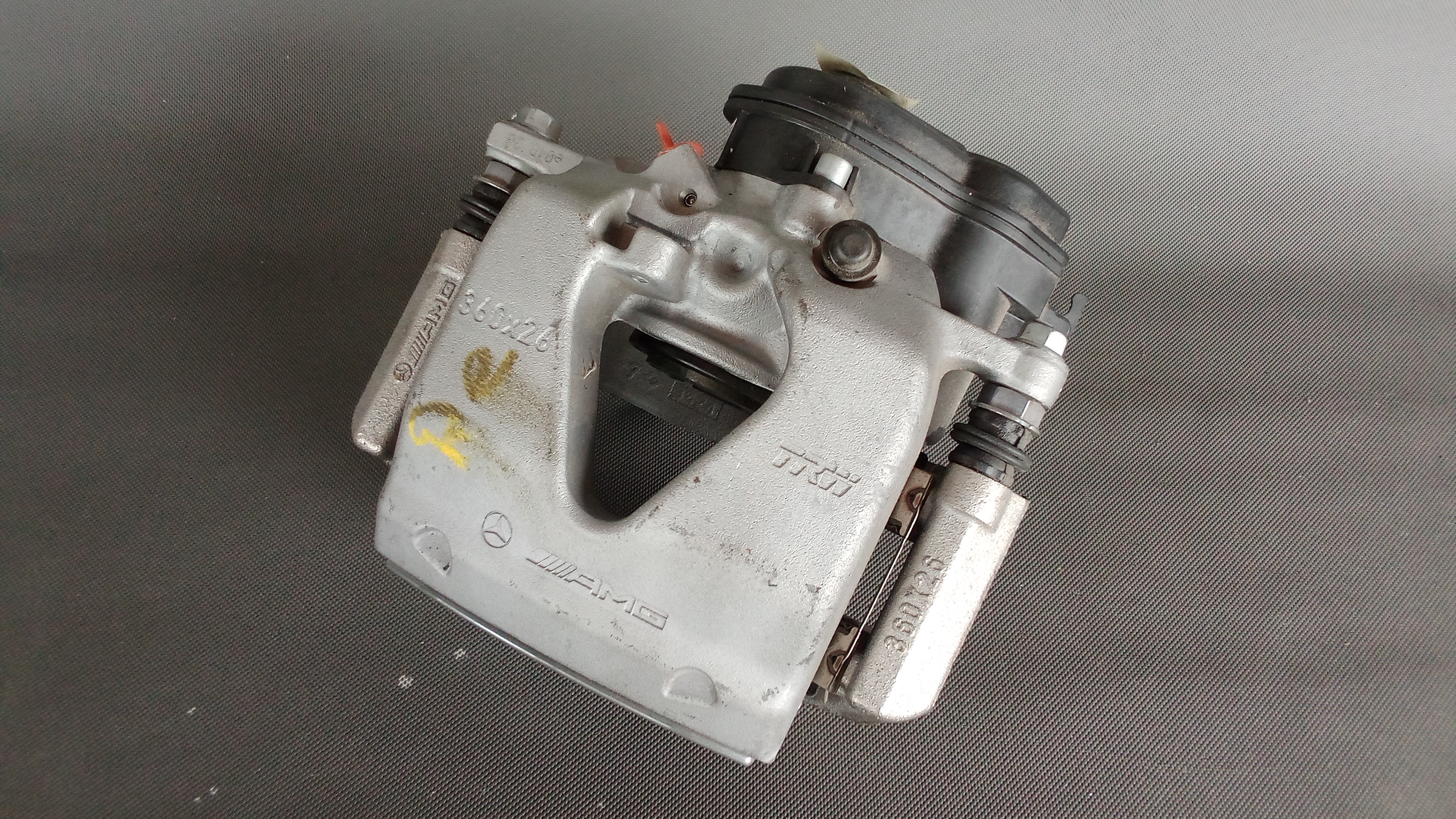 A2224230881 A1669065401 Mercedes W222 AMG Bremssattel Aktuator Hinten Rechts #2