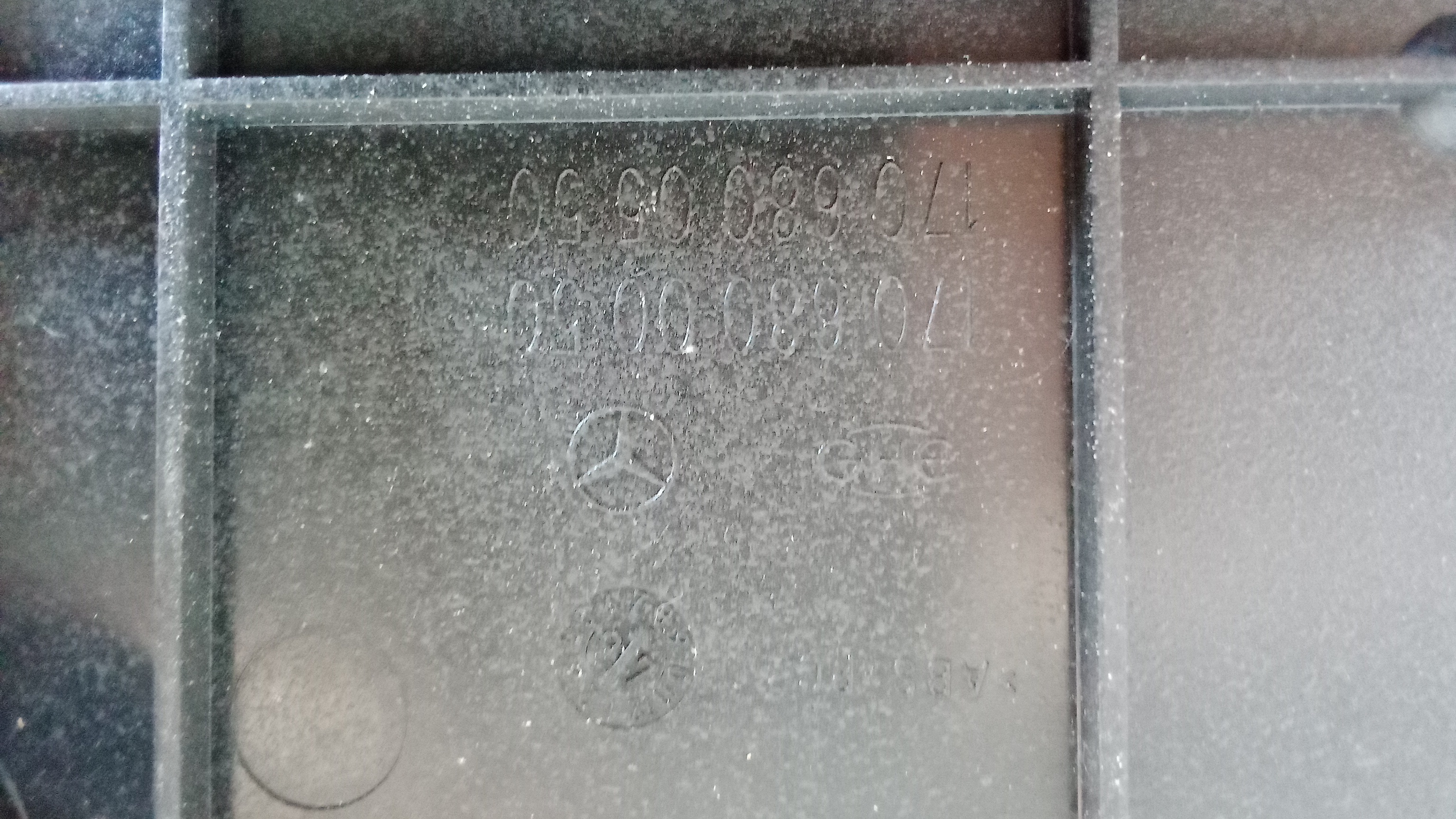 A1706800050 Mercedes SLK R170 Armlehne Mittelkonsole Anthrazit #9