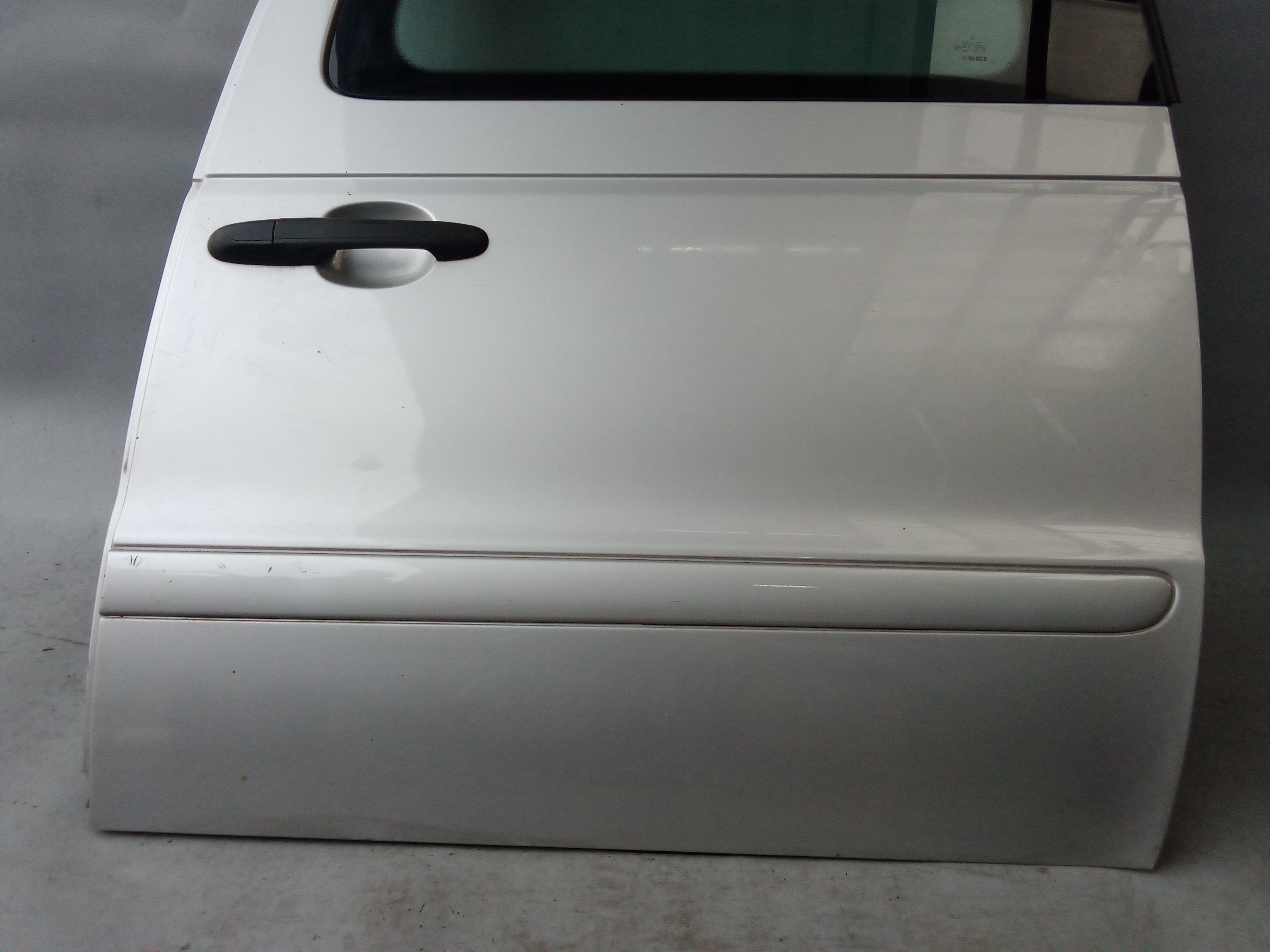 A4147300205 744 Links Mercedes W414 Vaneo  Schiebetür Tür Türe Hinten Links #X5