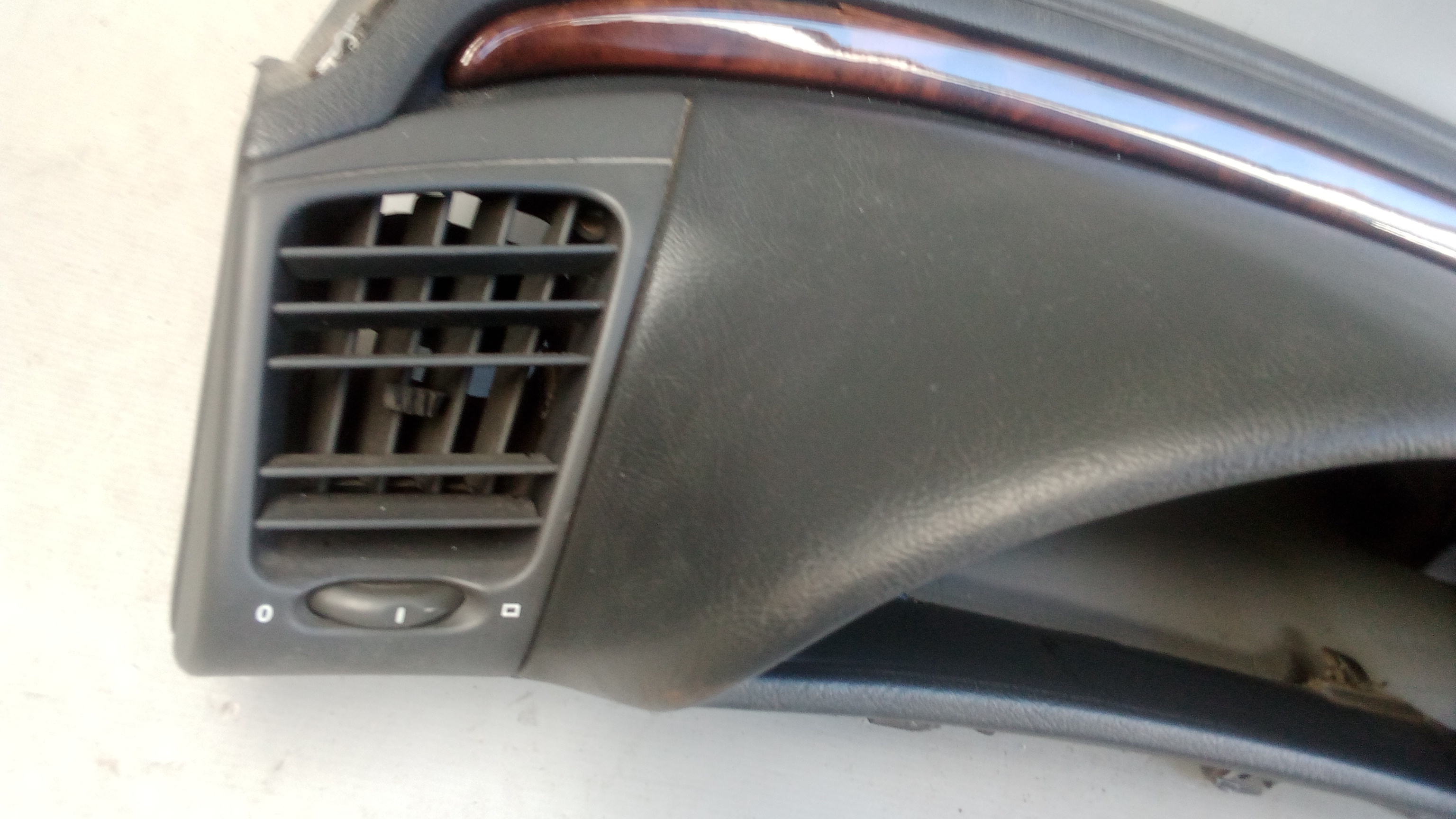 A2086802087 A2088300354 Mercedes W208 CLK Armaturenbrett Cockpit #K2