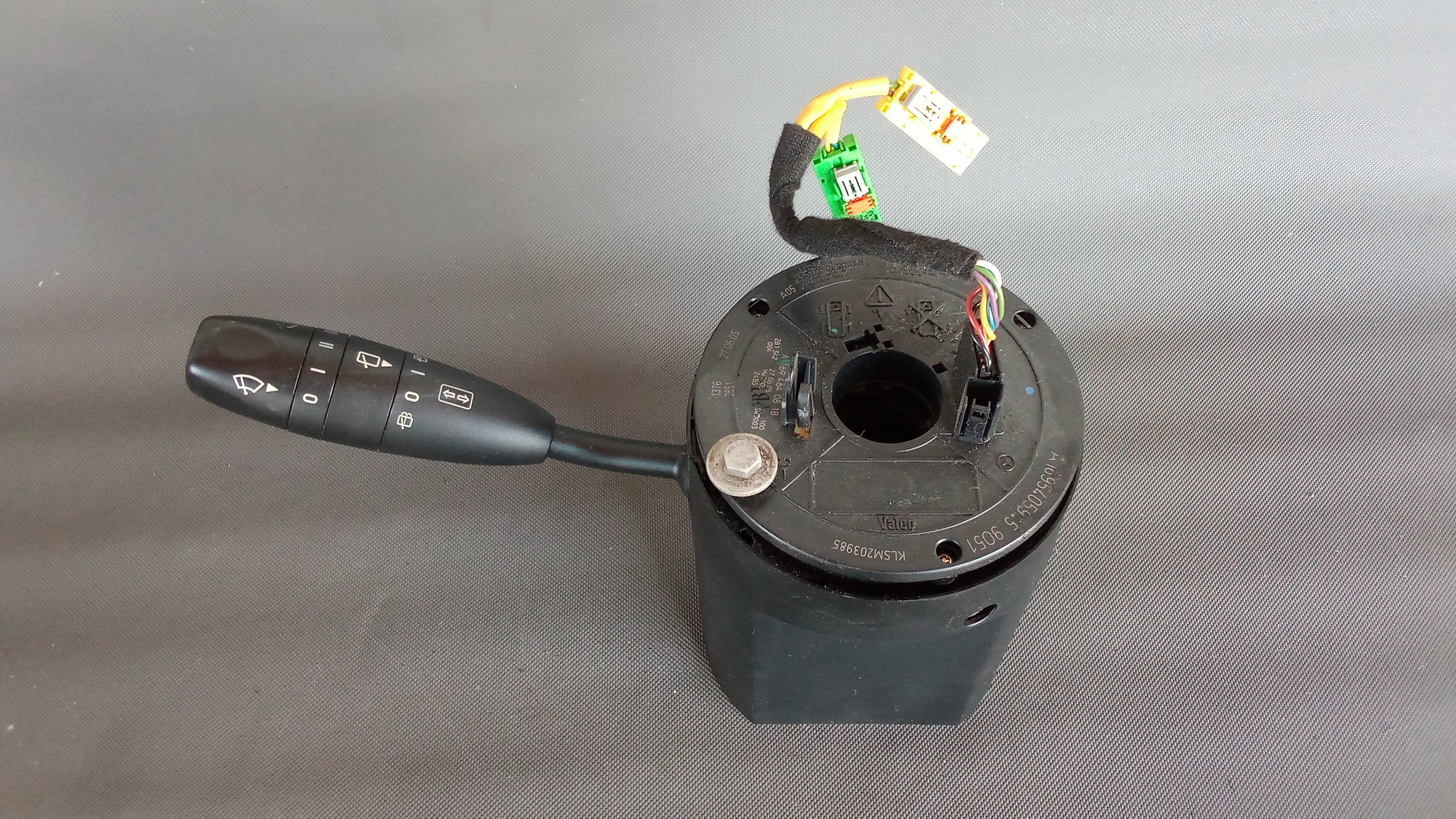 A1694641518 A1695450210 A1695405945 A1694640818 Lenkwinkelsensor Blinkerschalter #CH