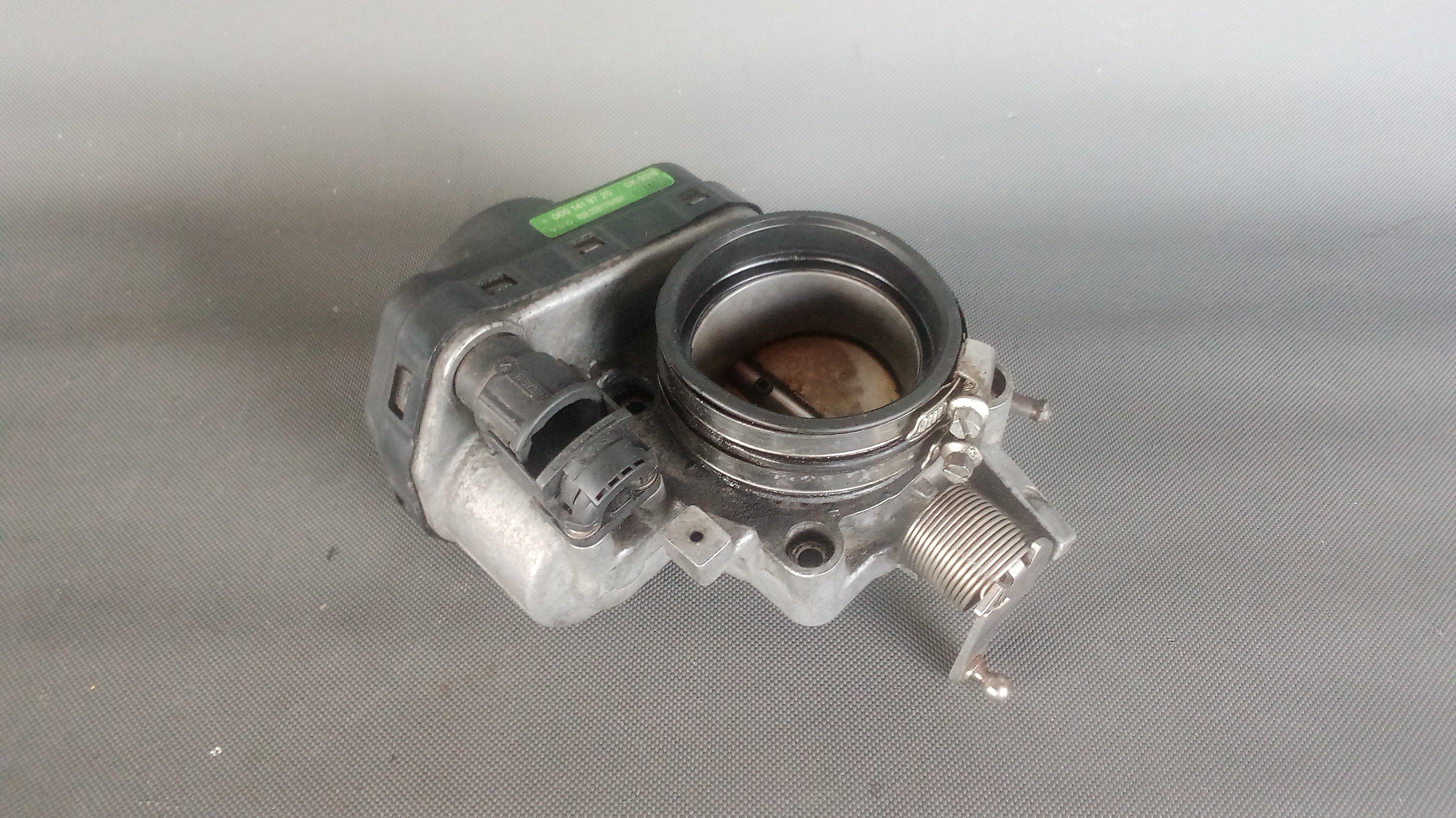 A0011410425 A0001419725 Ansaugluftdrossel Drosselklappe Schieber M111 #9