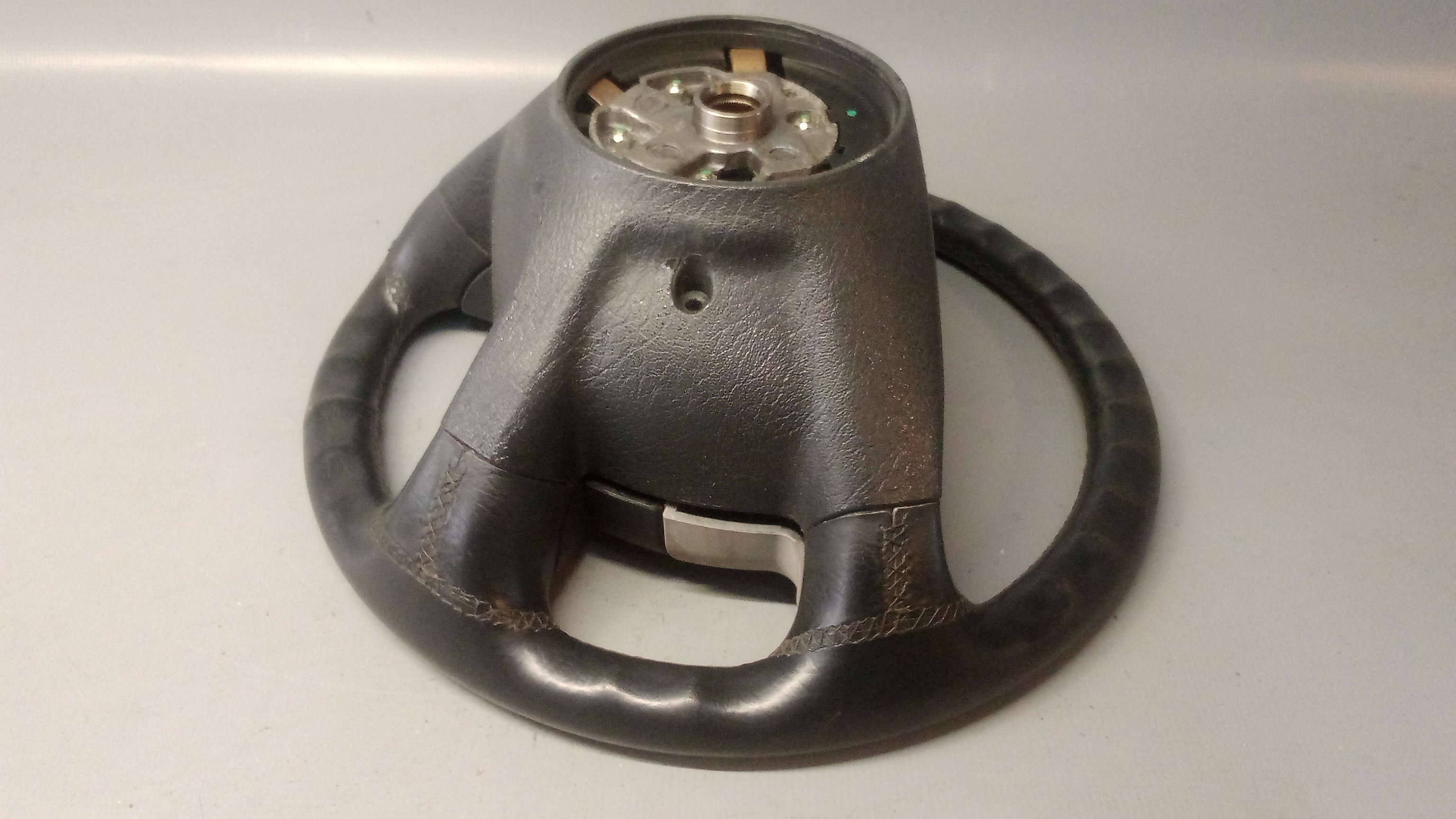 A1704600003 A1704601603 Mercedes R170 SLK W208 CLK Lederlenkrad Lenkrad #M2