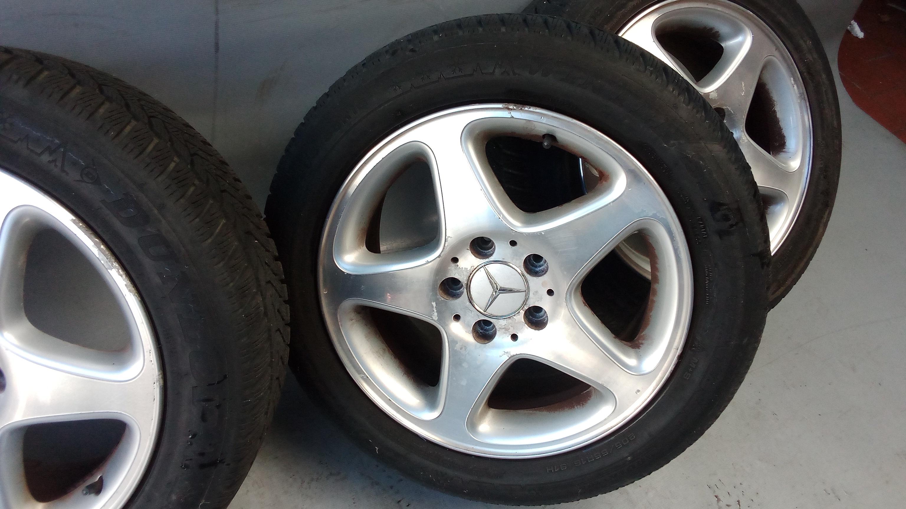 A2034010702 Mercedes W203 C-Klasse Alufelgen + Winterreifen 205 55 R16 91H #XM