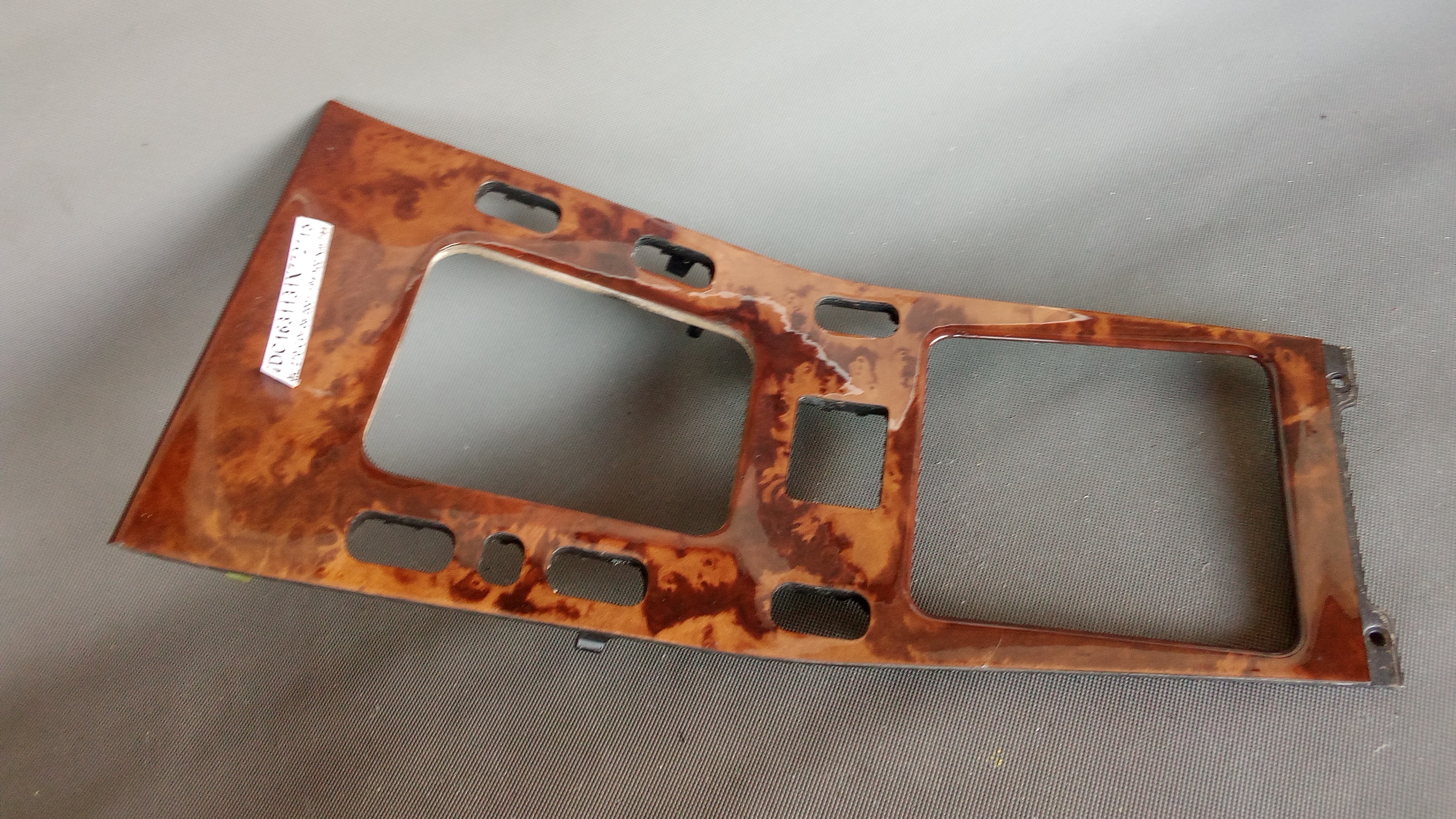 A1636805839 Mercedes W163 ML Abdeckung Mittelkonsole Wurzelnuss #63