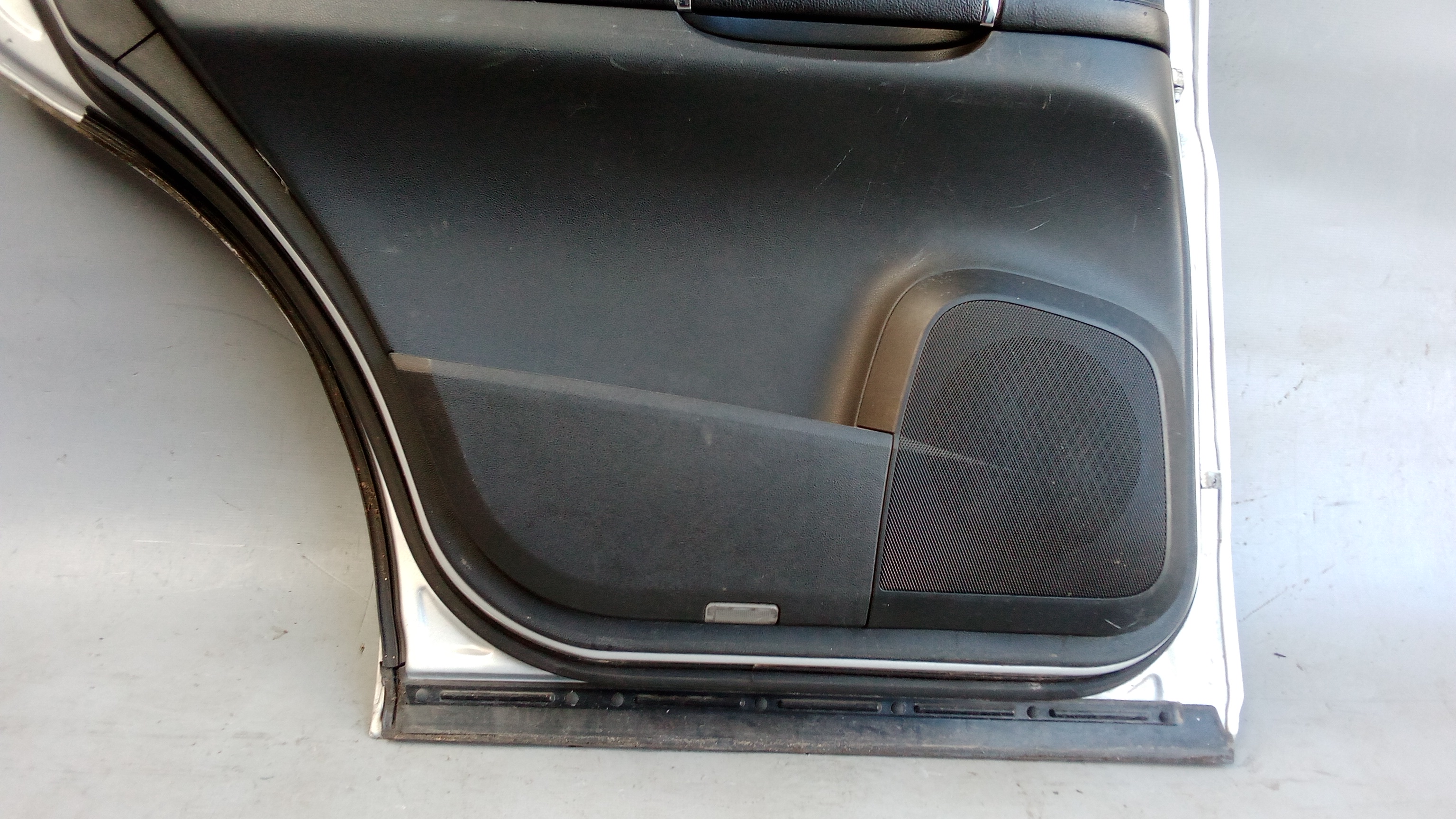 A2517300905 775 Mercedes W251 R-Klasse Tür Hinten Links Iridiumsilber #R7