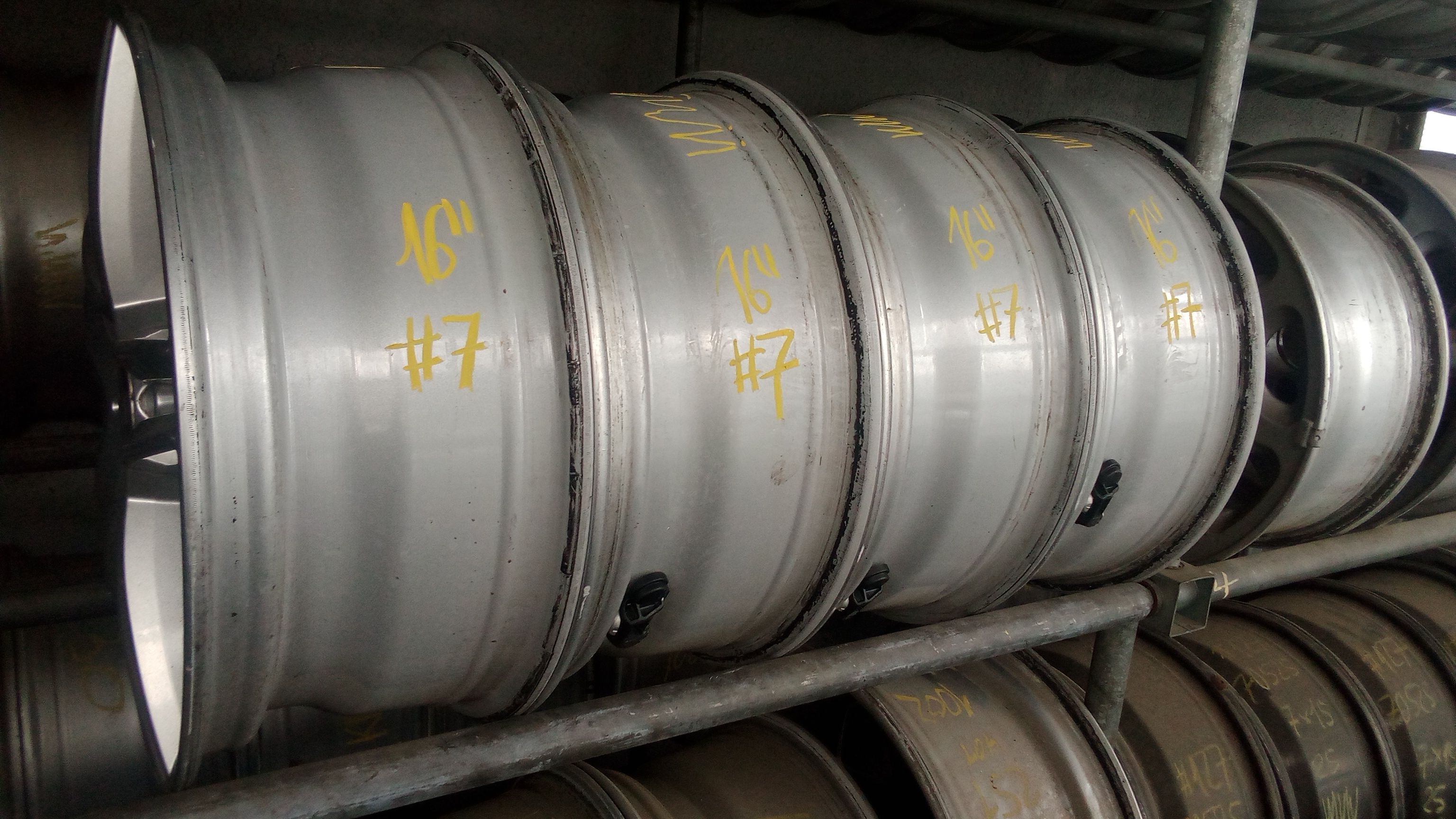 KBA 49187 4x Alufelgen Uniwheels A-B-Klasse 6,5x16 et49 LK 5x112 16" RDK #7