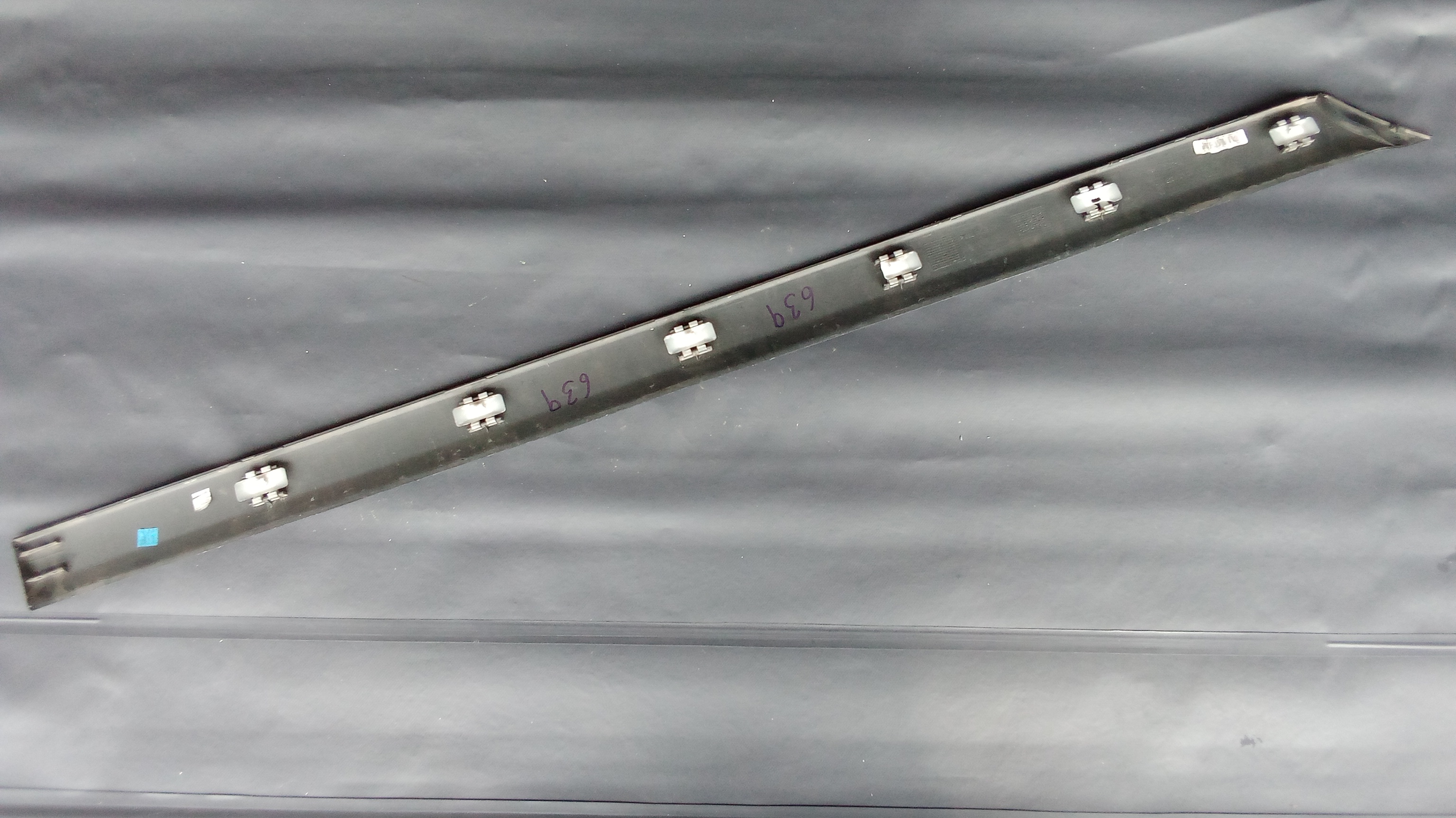 Mercedes W639 Vito Viano Leiste Türleiste Zierstab Mitte Hinten Links Hi Li A6396901762 #4