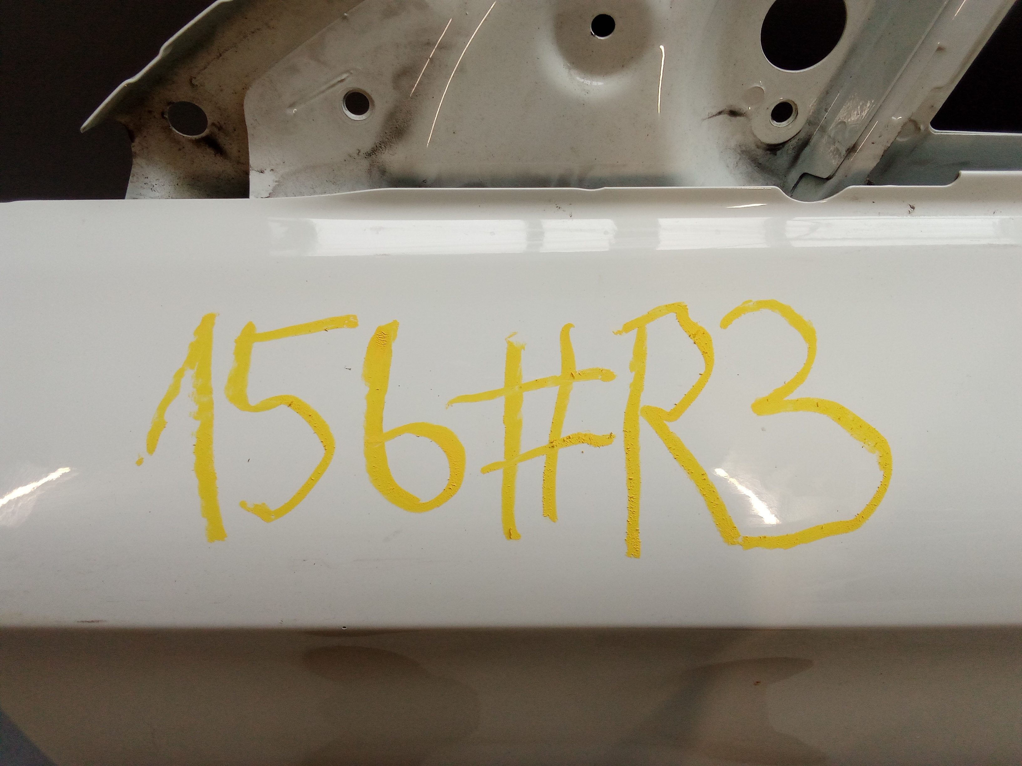 A1567200105 Mercedes X156 GLA Fahrertür Tür Links Vorne Weiss #R3