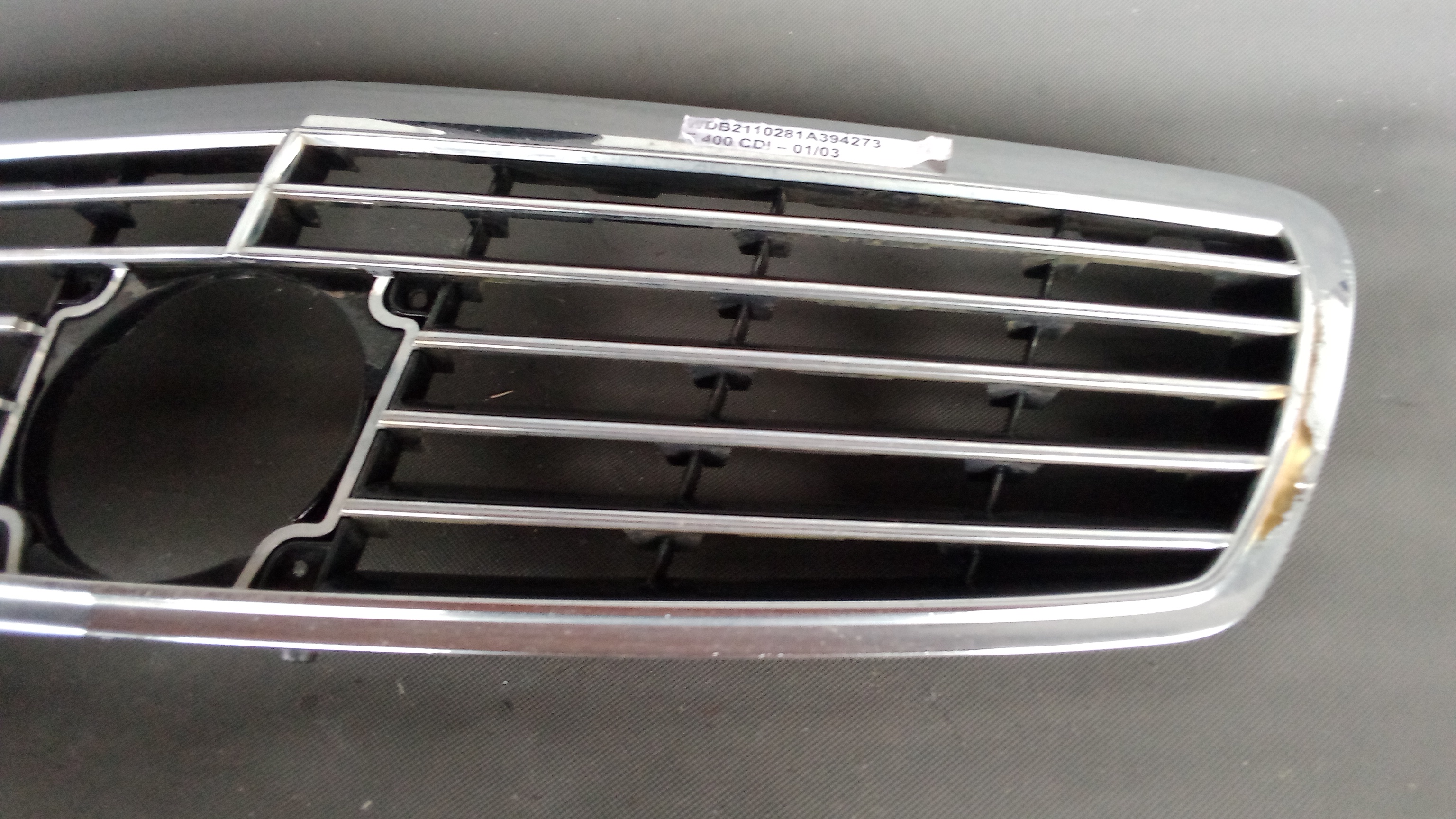 A2118800683 9040 Mercedes Kühlergrill Grill W211 E-Klasse Elegance Schwarz #9E