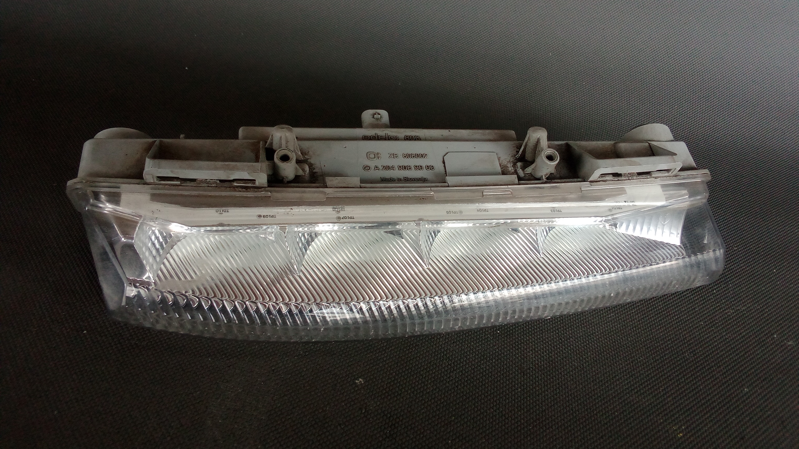 A2049069000 Mercedes W204 C-Klasse LED Tagfahrleuchte Rechts #04