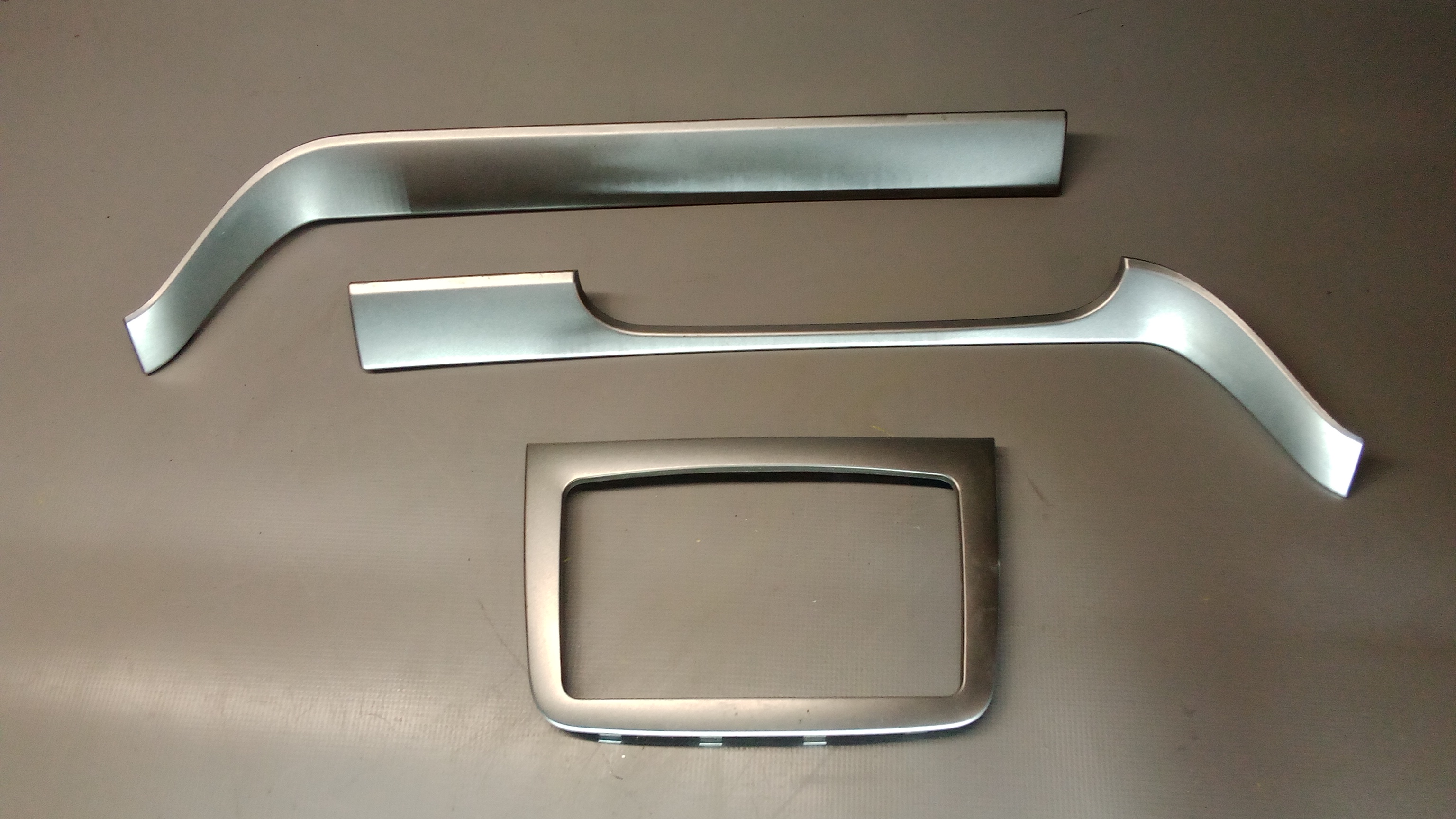 A6396890054 A6396890154 A6396891239 Mercedes W639 Vito Blende Verkleidung Silber #72