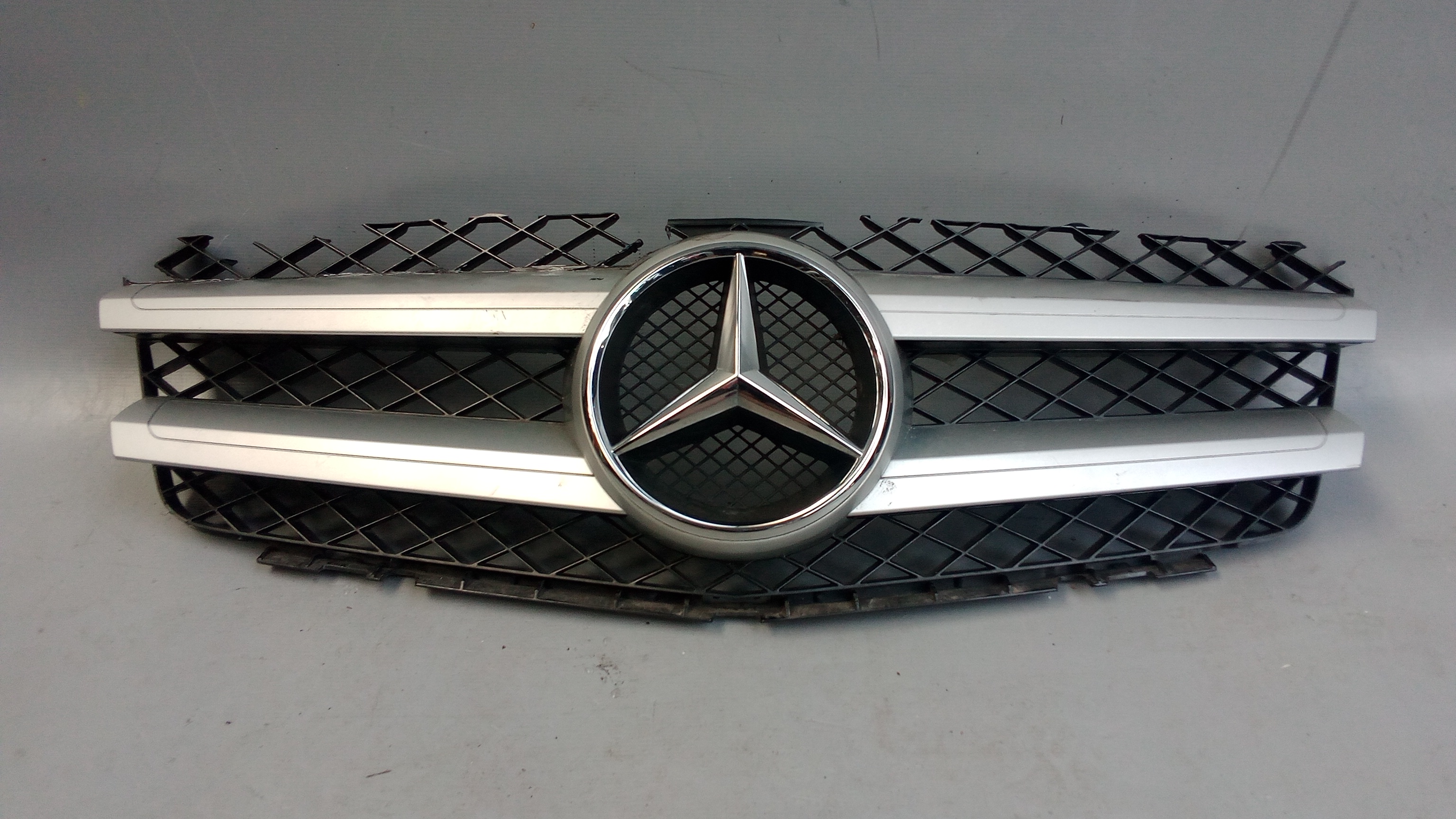 A2048800283 Mercedes Kühlergrill Grill X204 GLK Silber #9