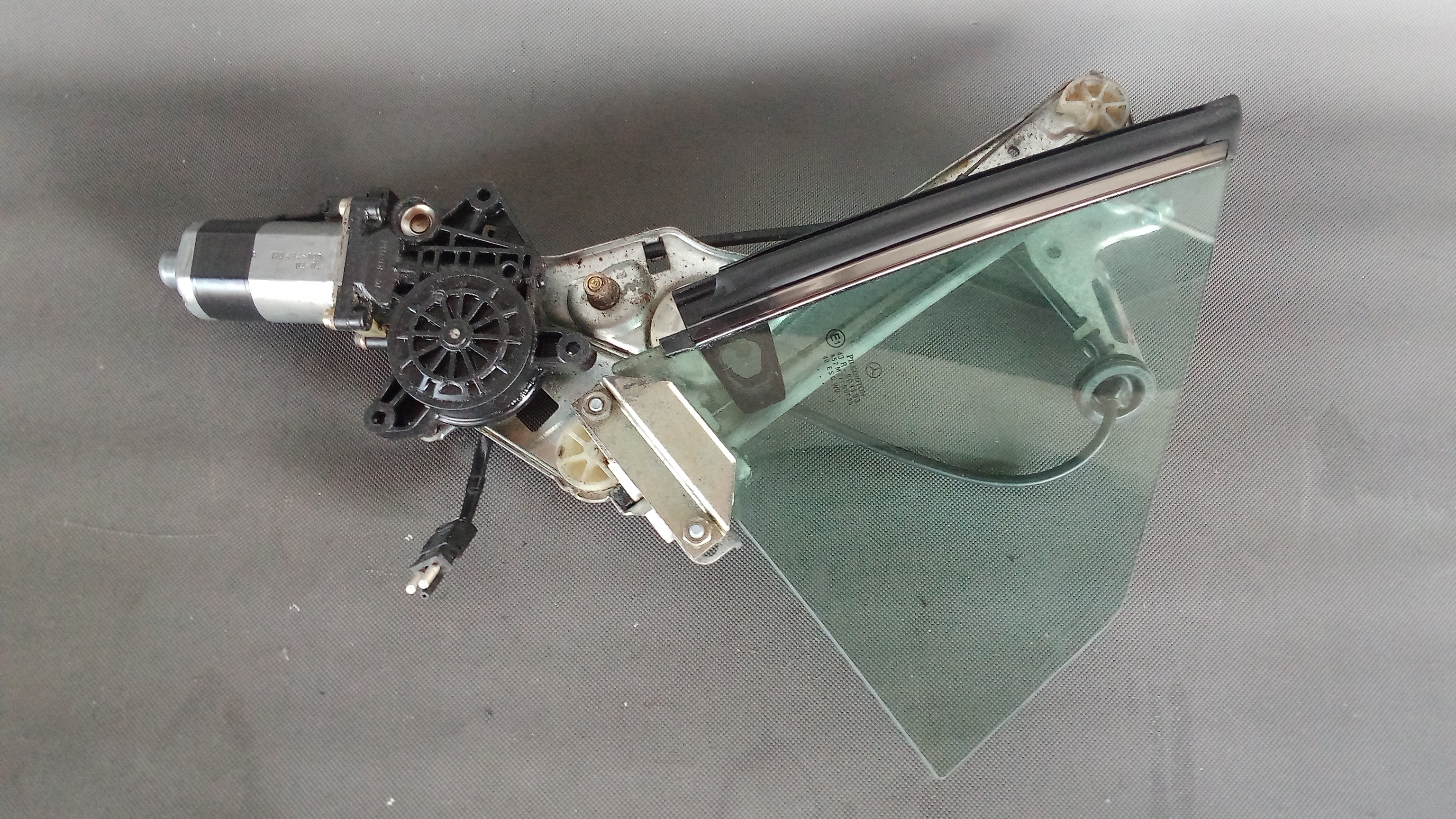 A1706700103 Mercedes R170 SLK W170 Fensterheber Elektrisch Hinten Links #6