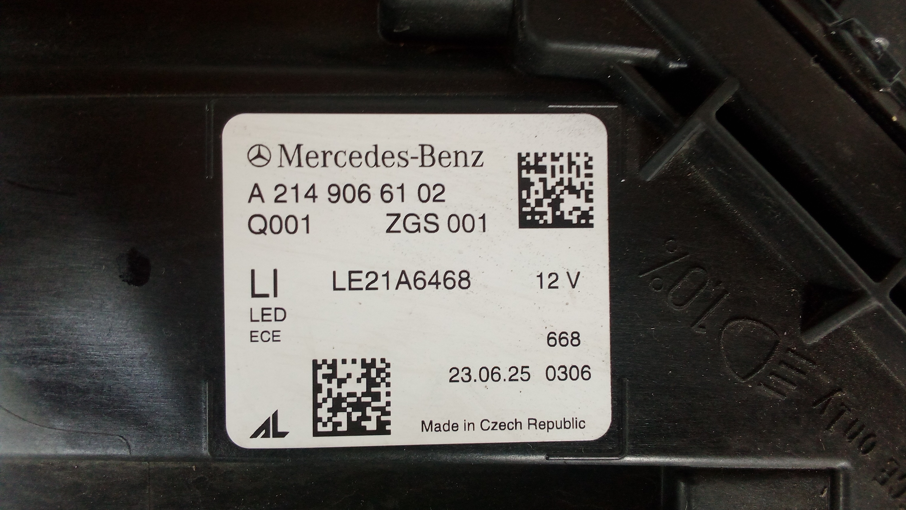 A2149066102 A2149063302 W214 E-Klasse LED Digital Scheinwerfer Links #14
