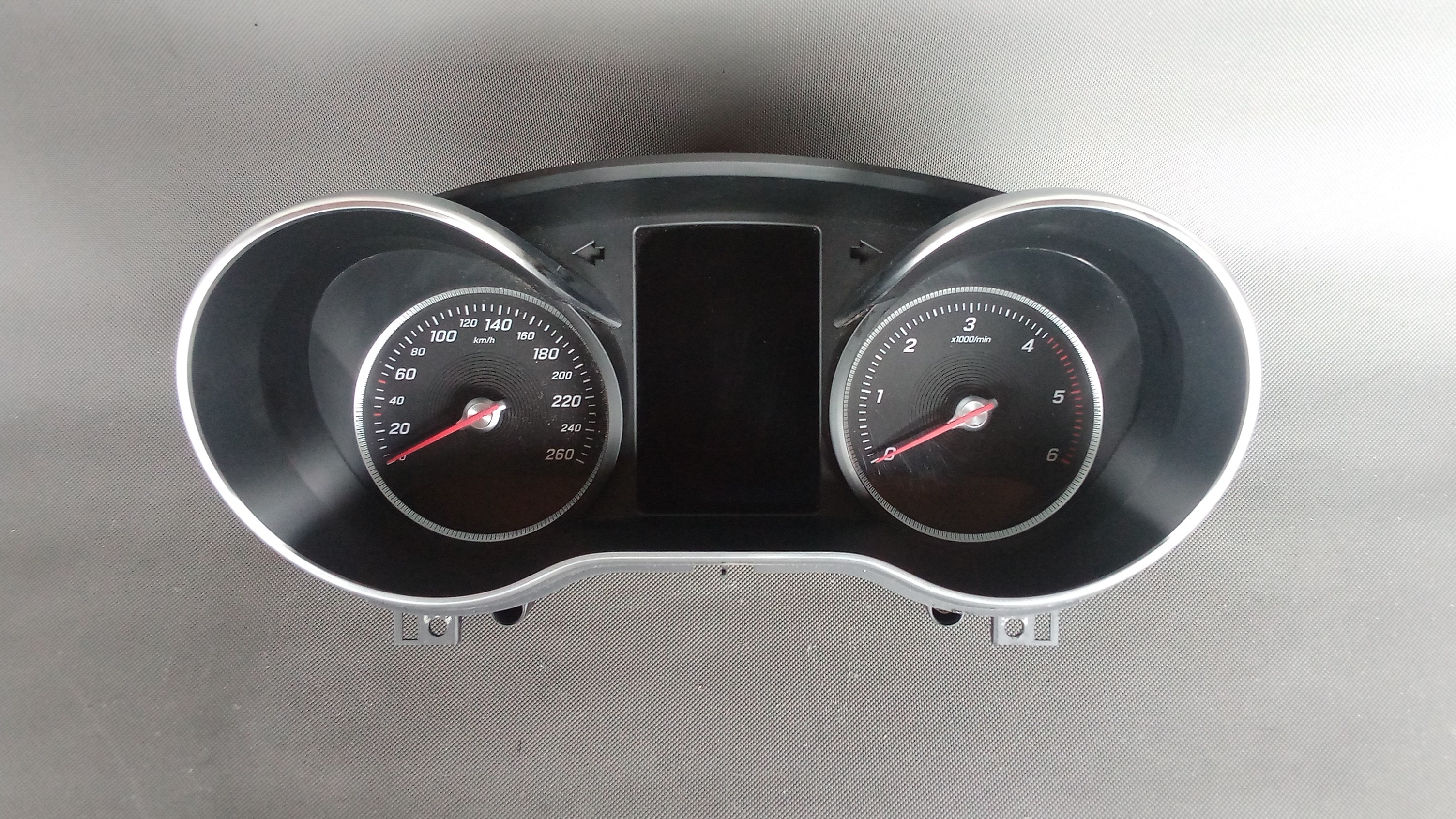 A4479003811 A4479000806 Mercedes W447 V-Klasse Vito Kombiinstrument Tacho #A