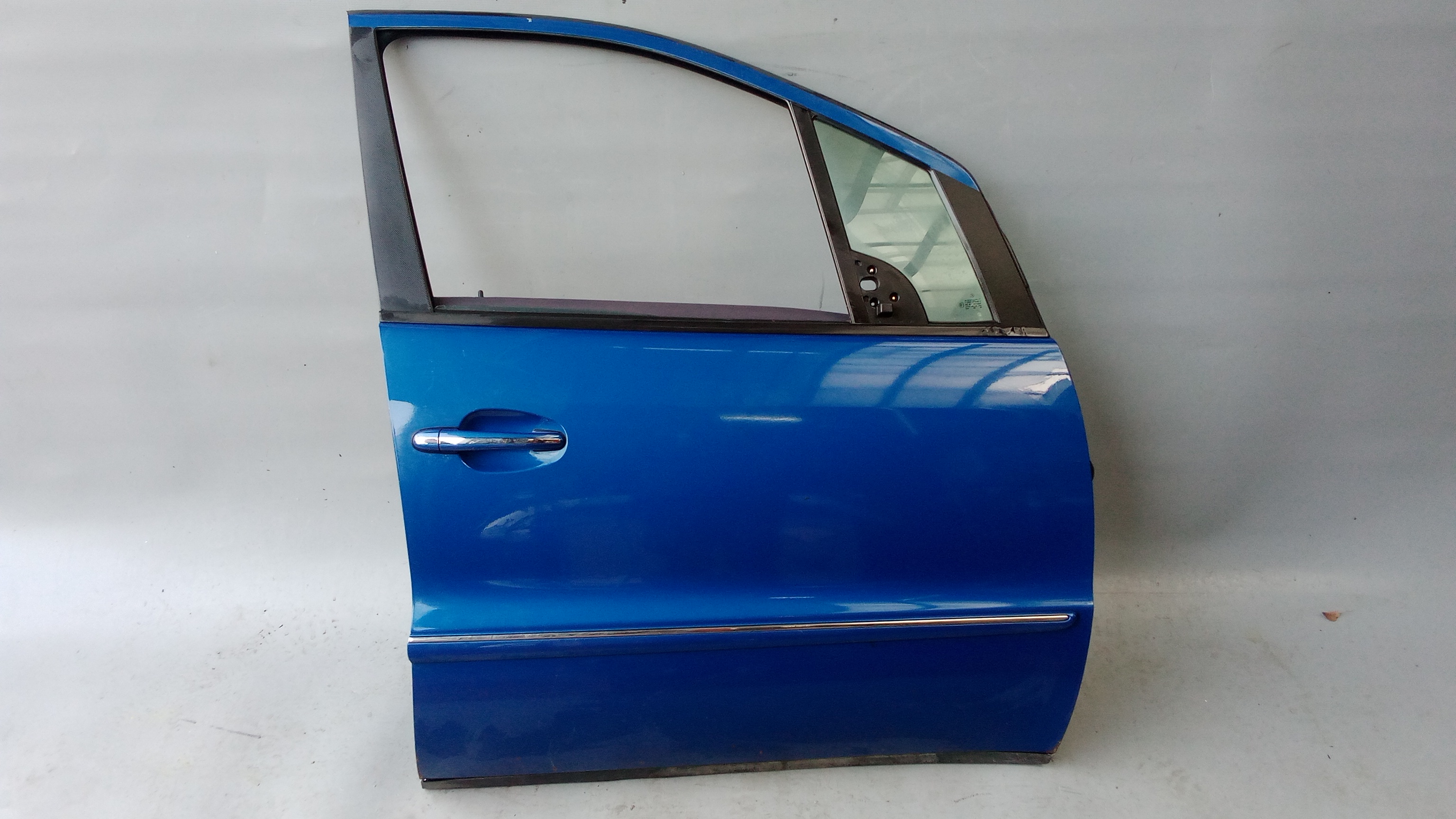 A1687202005 348 Mercedes W168 A-Klasse Türe Tür Vorne Rechts Perlblau #4B