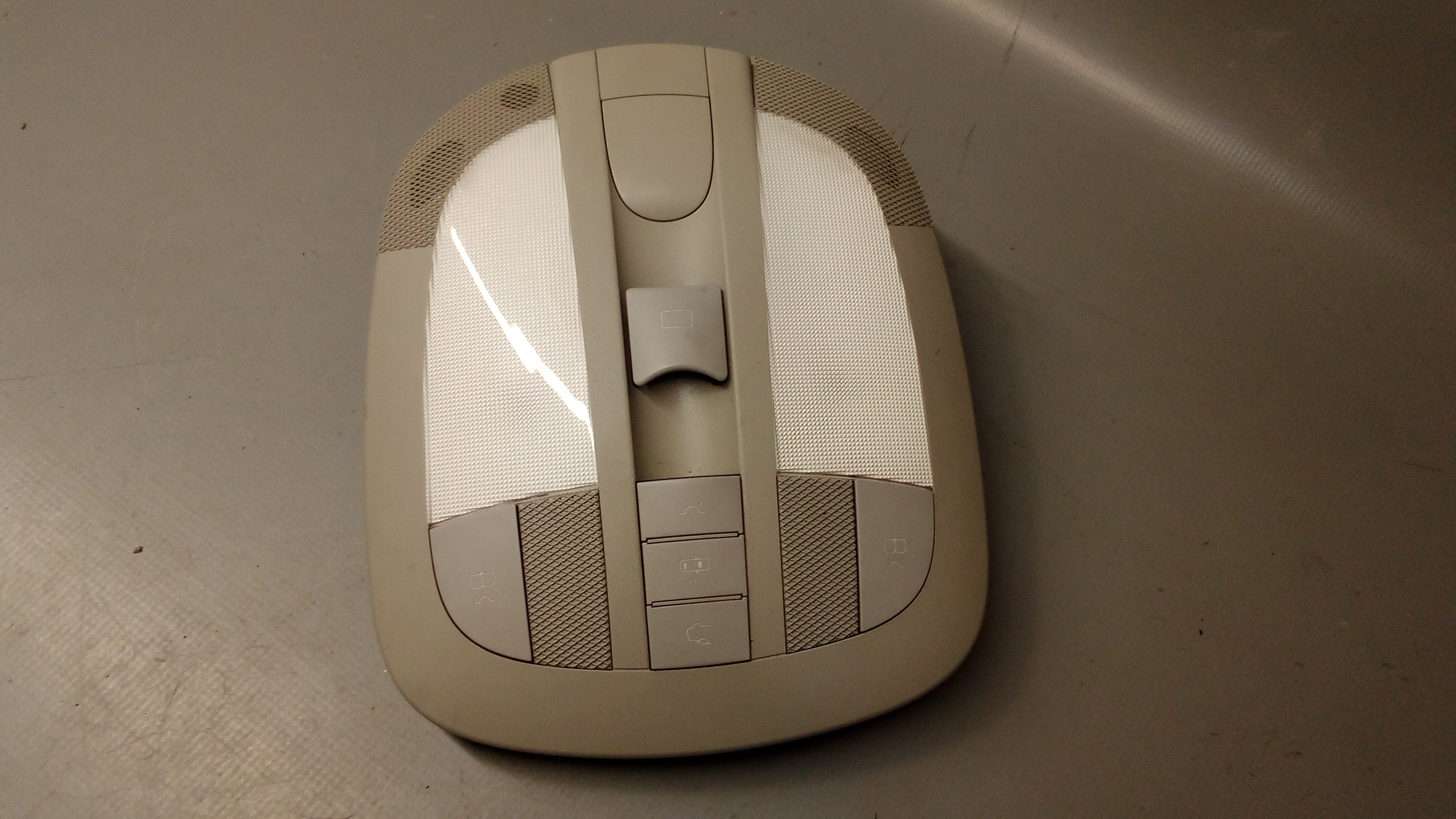 A1648207801 A2518200985 Mercedes W251 R-Klasse Innenraumleuchte #73