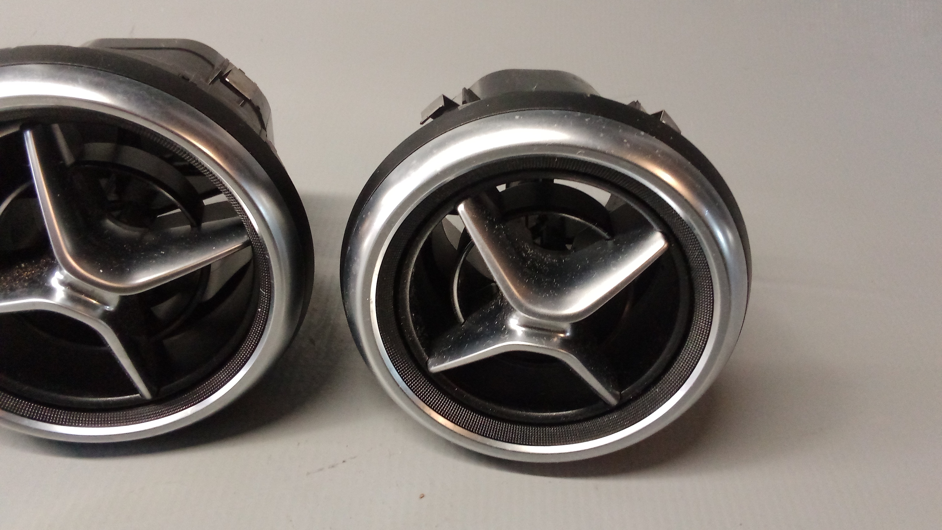 A1768300754 A1768300354 9051 W176 A-Klasse Belüftungsdüse Luftdusche #17